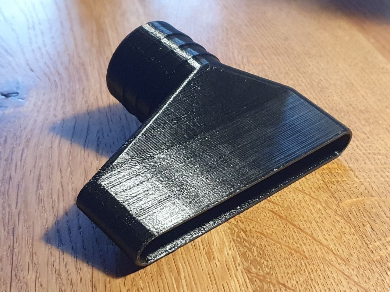 Venting Slot Funnel to install in Window / Door Frame (OpenScad, Optimizer, full parametric)