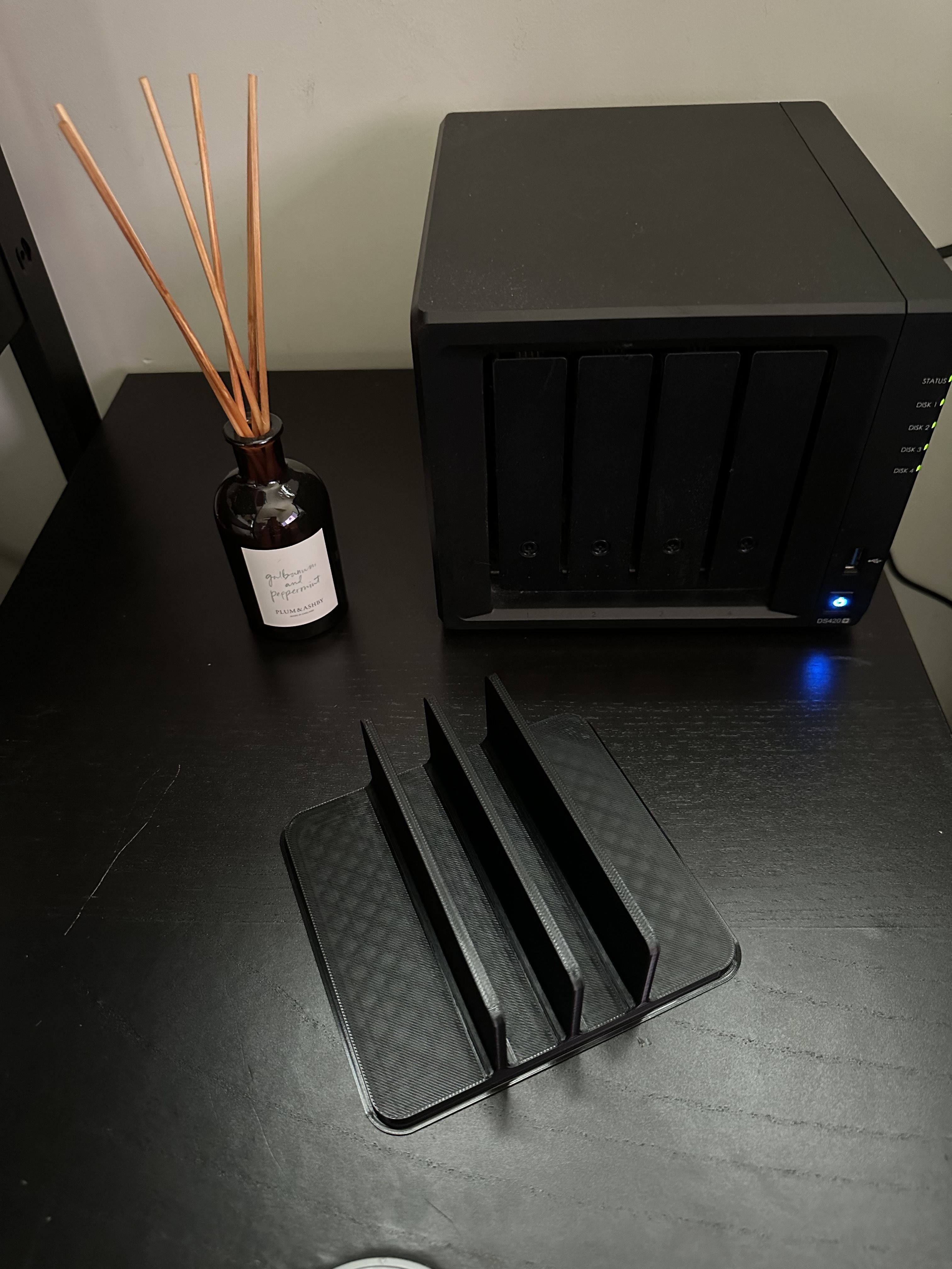 Dual Laptop/Tablet/Ipad Stand