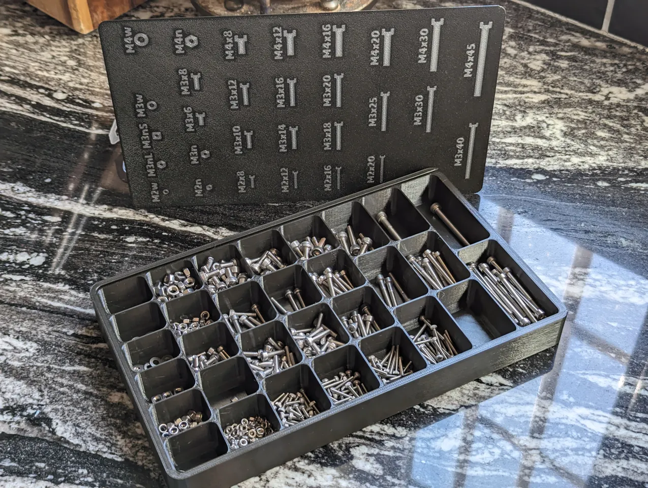 Small Screw Organizer with Sliding Lid and Labels by AE, Download free STL  model