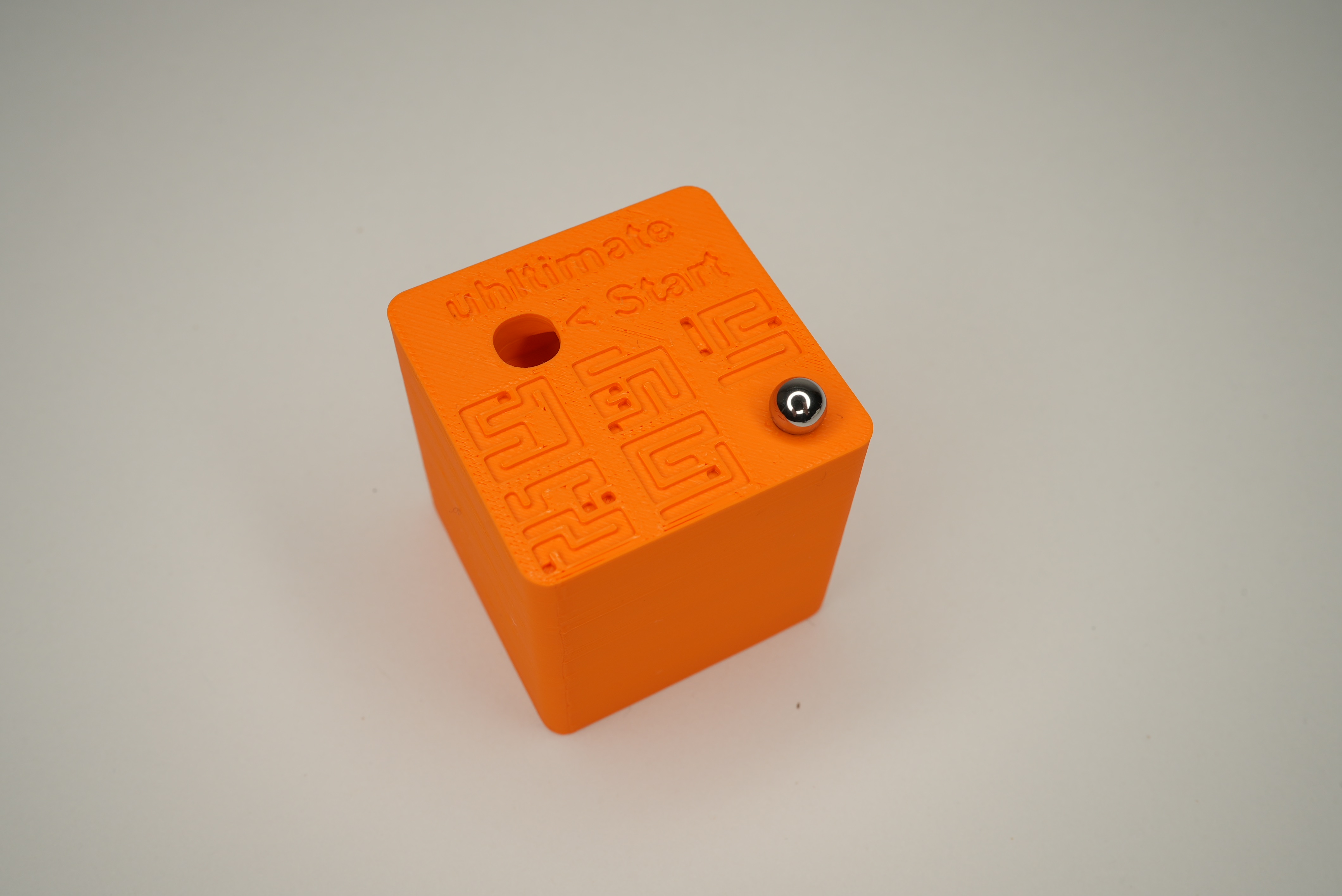 Mystical Cube Labyrinth: Navigate the Enigmatic Maze to Freedom! Print-in-Place