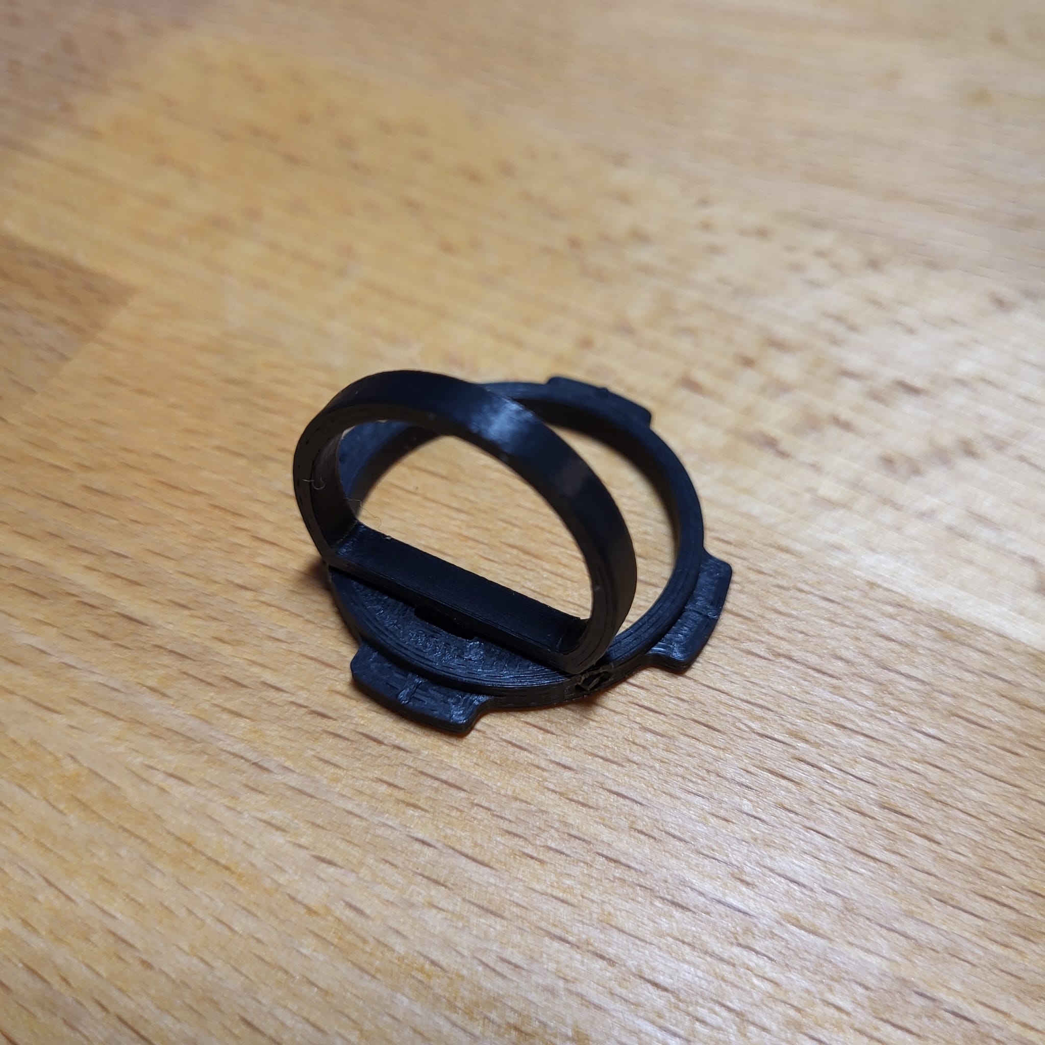 Miniatura 2 do modelo 3D Quad Lock Ring/Stand