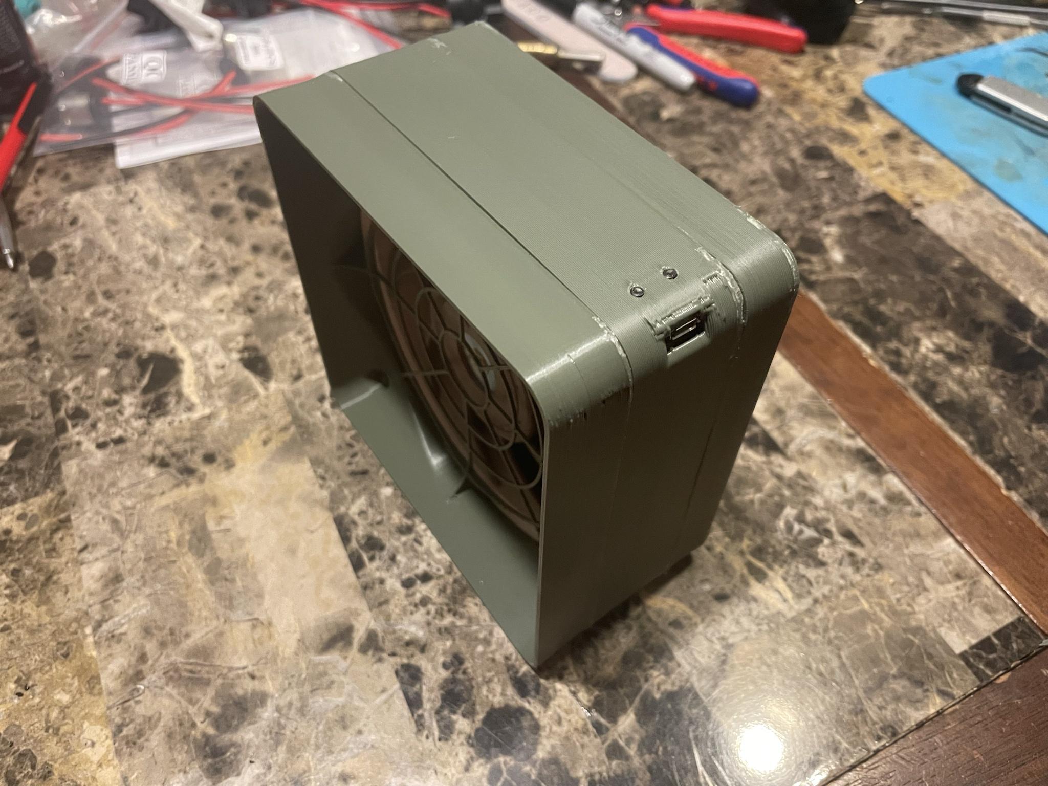 Miniatura 2 do modelo 3D Modular Fume Extraction Cube