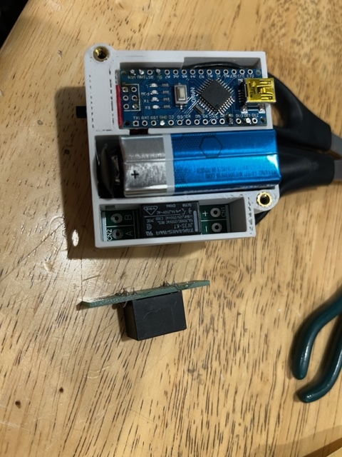 Arduino Nano V2 Case with 9V Battery compartment and more by Newbie Yep ...