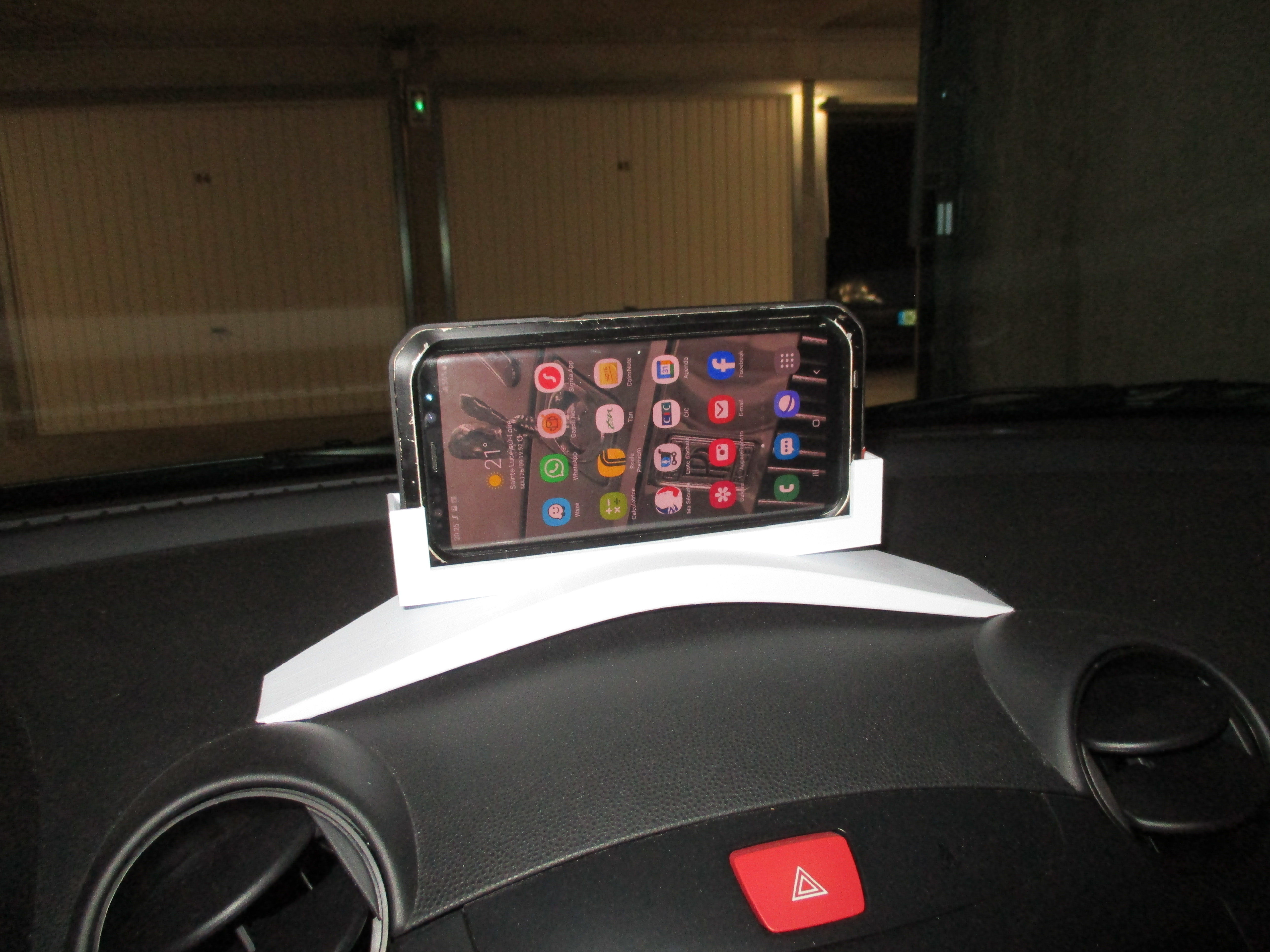 Mazda 2 Support Samsung Galaxy Note 8 + coque militaire