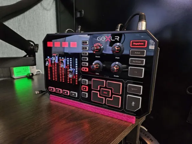 GoXLR Vertical stand