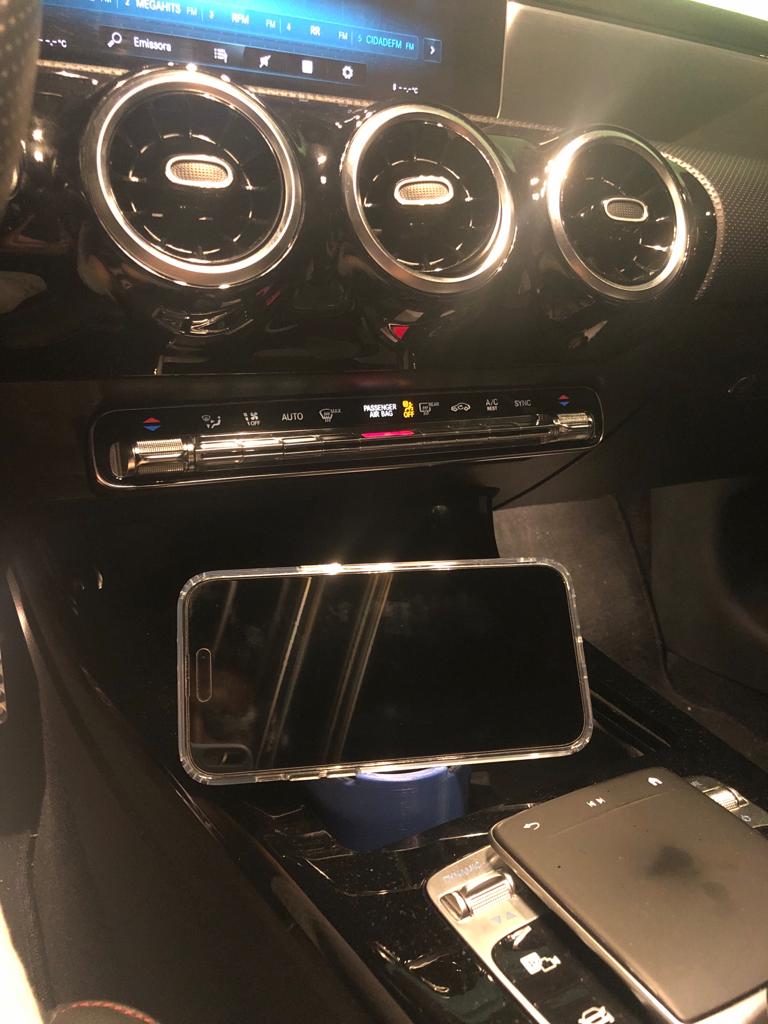 PHONE HOLDER