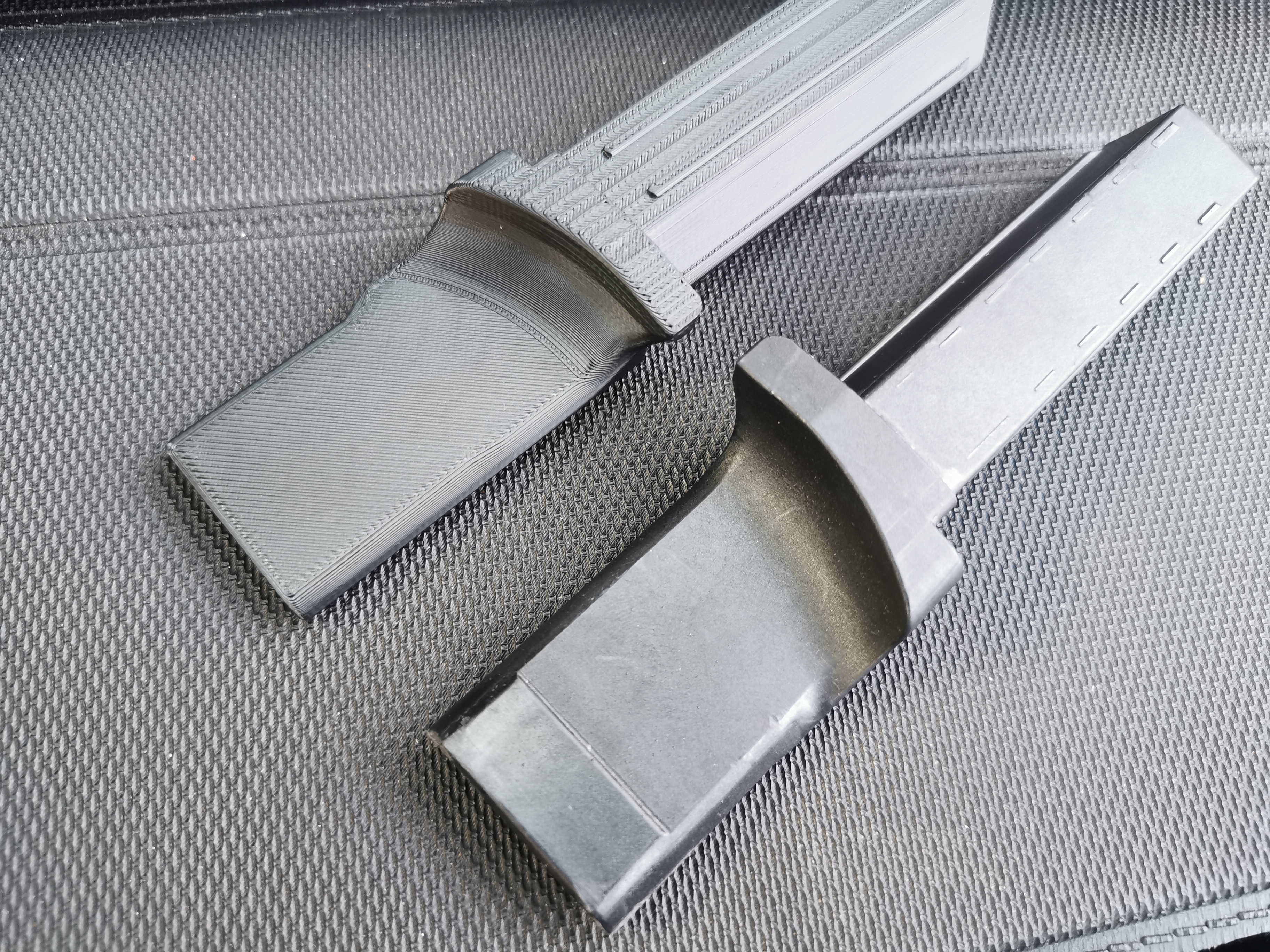 Skoda Octavia Kofferraumabdeckung Rastzapfen