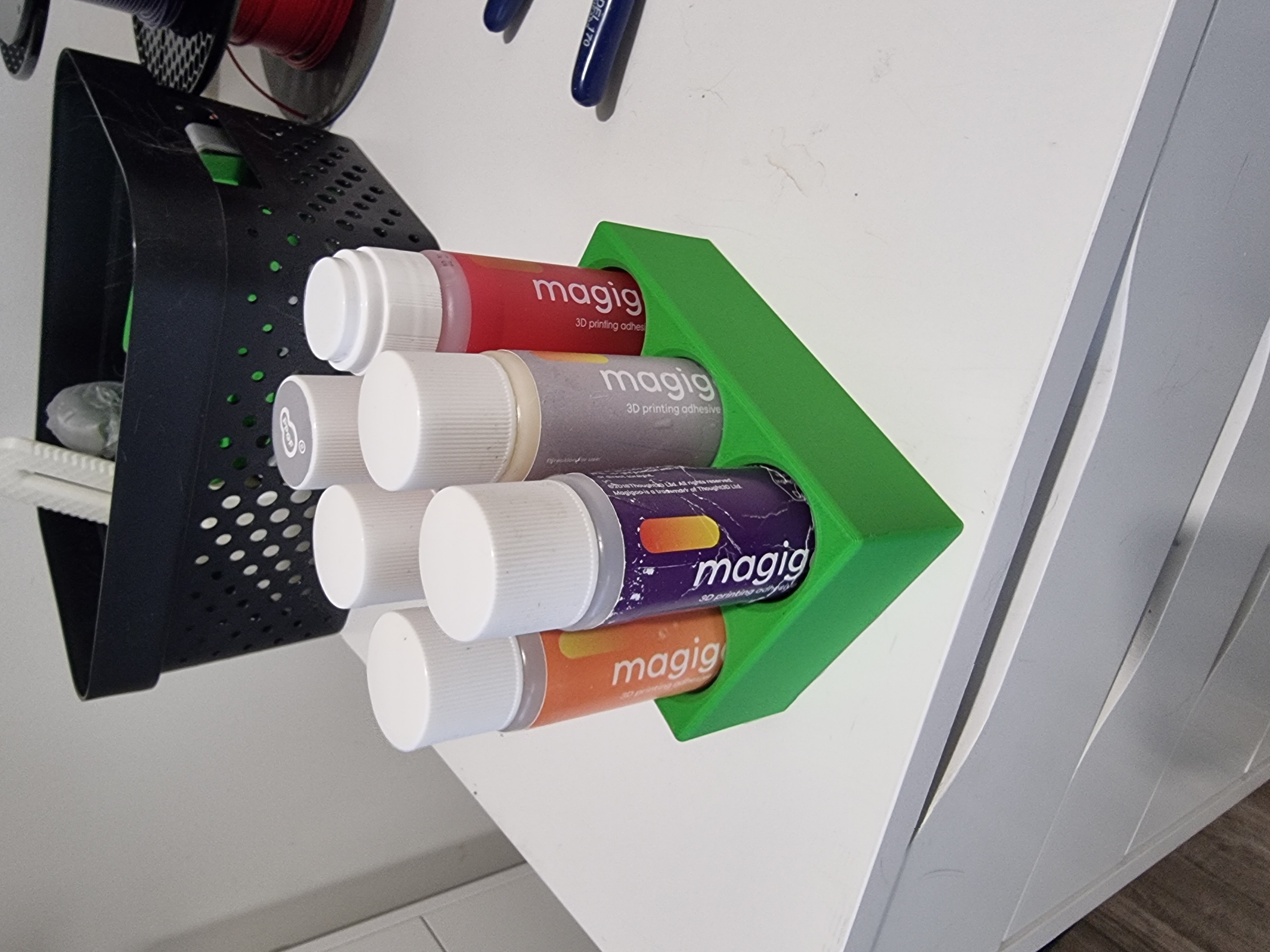 Magigoo Holder