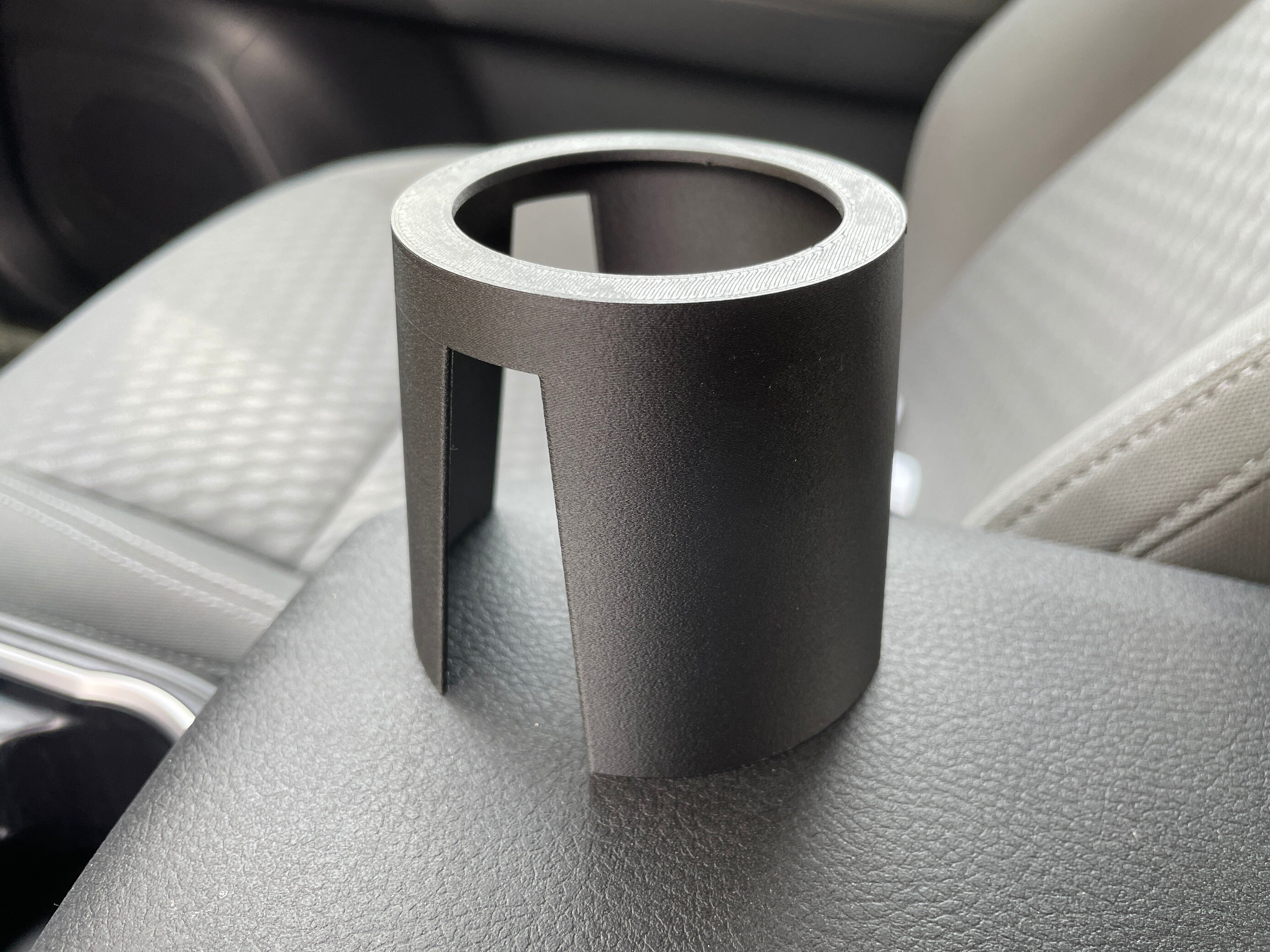 Reversible Cupholder insert for Slim Cans 3D model thumbnail