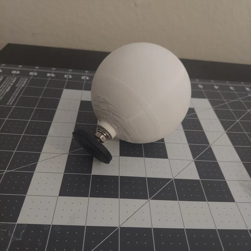 100mm Ball used for a 3D scanner target par Uncluesteve