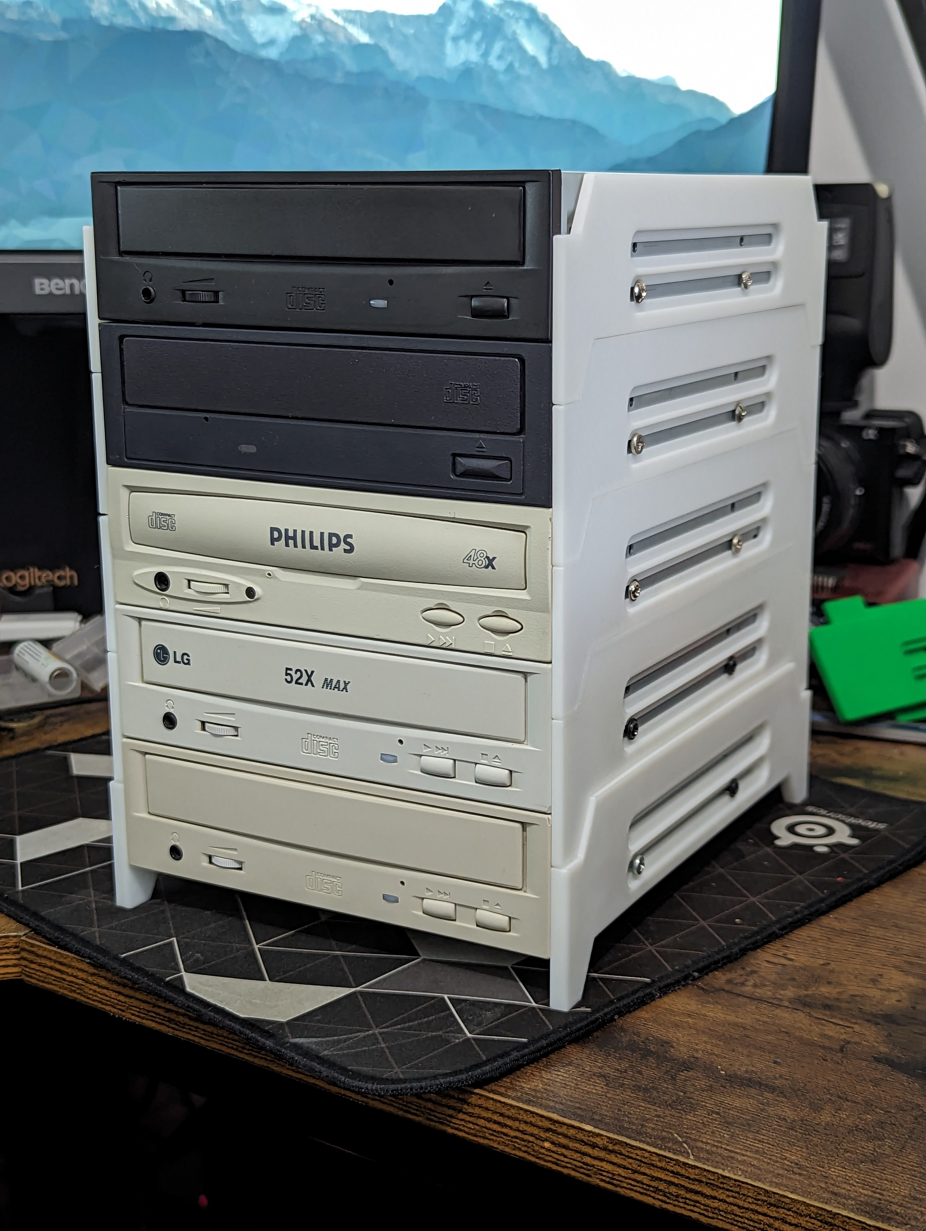 5.25 Inch Drive Stackable Stands