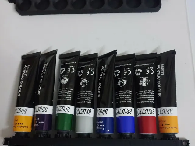 Bustro Acrylic Colour Wall mount