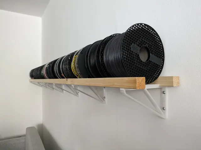 Wall bracket