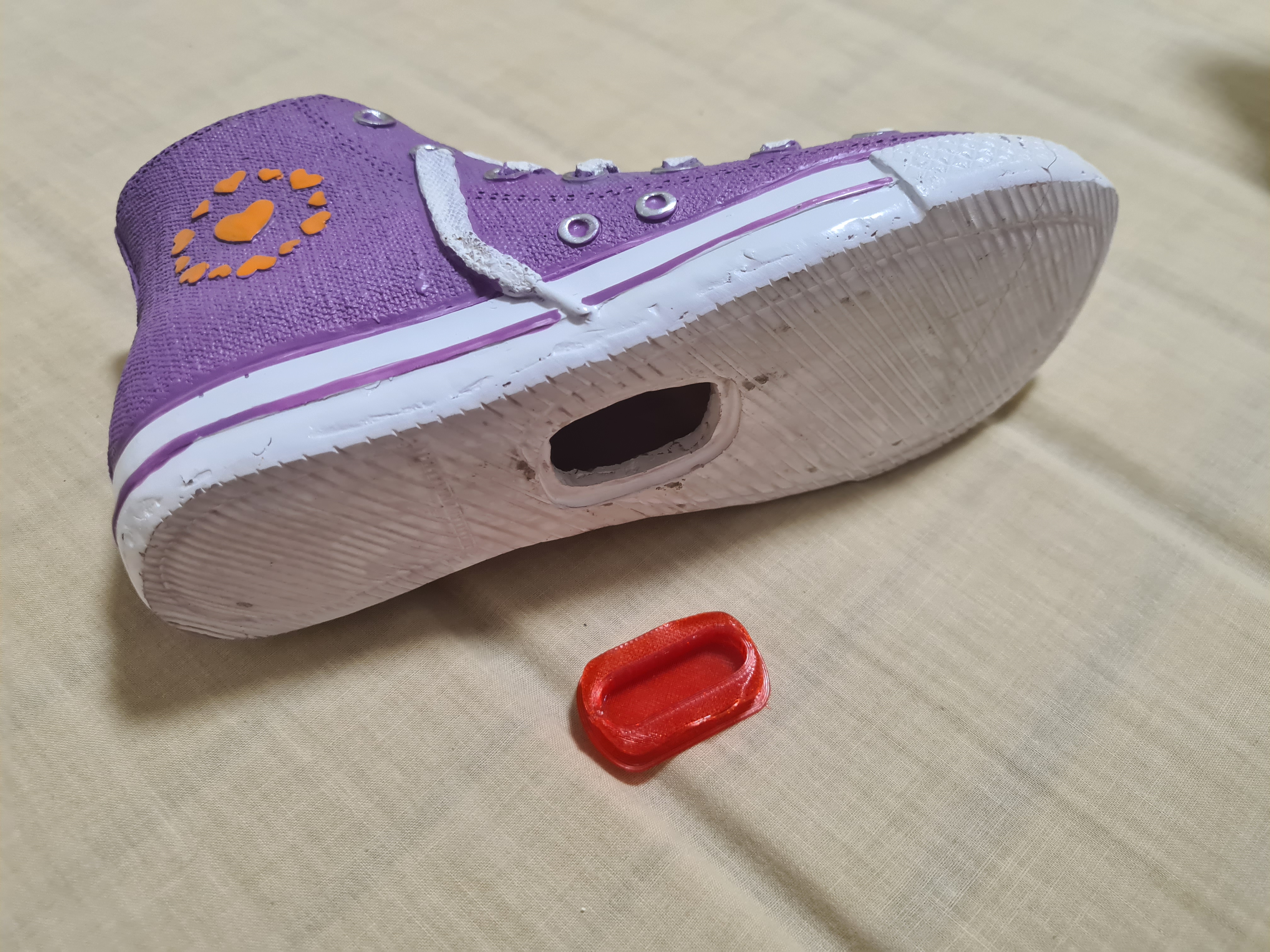 tapon hucha converse