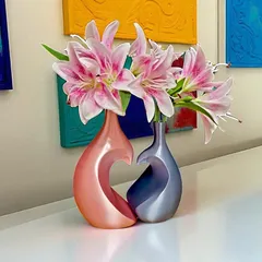 Heartfelt Connection Vase