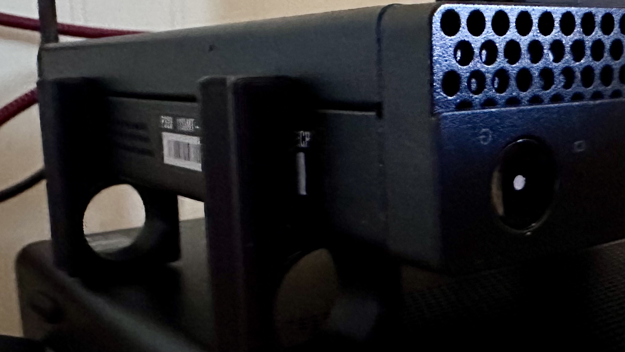 Lenovo Thinkstation P320 Tiny Feet