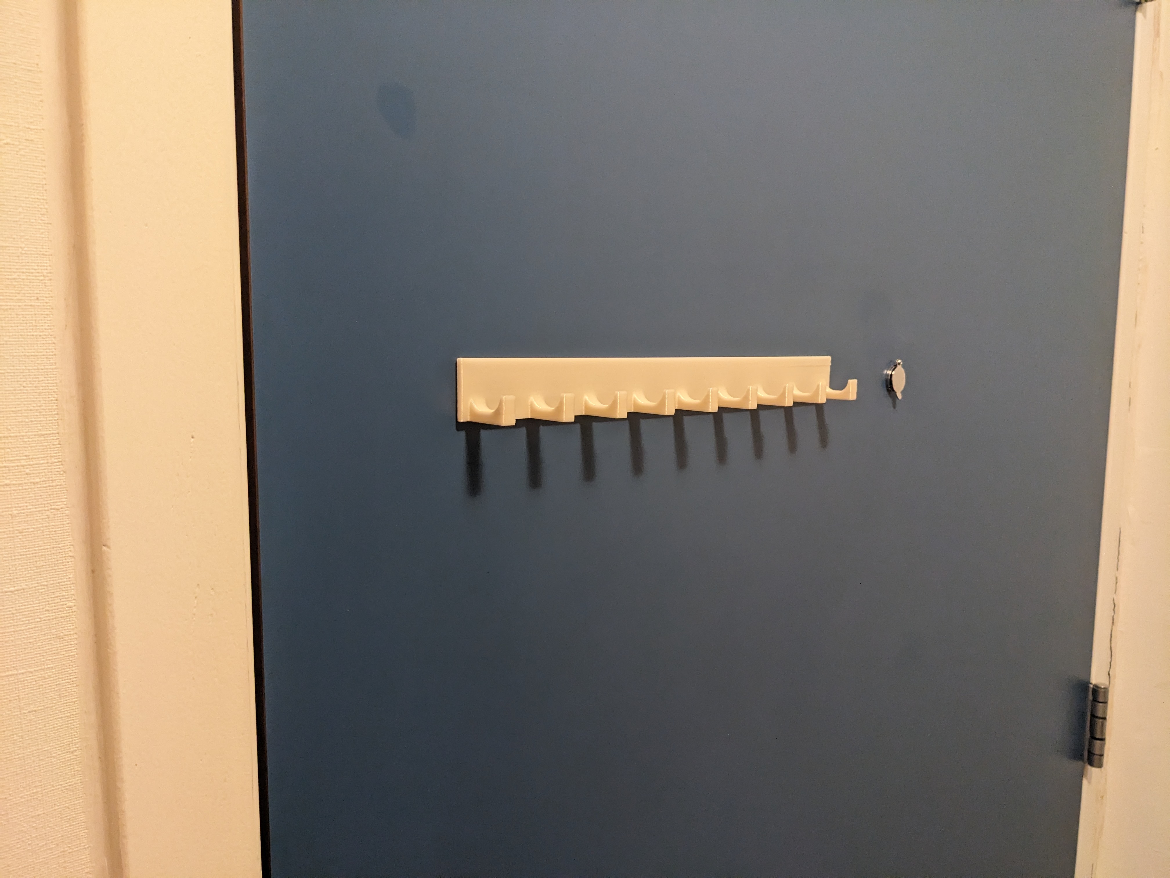 Unstyled key wall holder/hanger (including f3s for parameters)