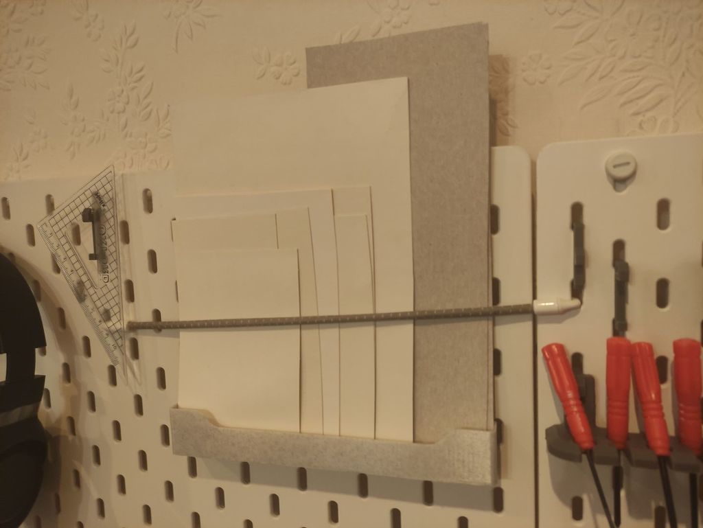 Skadis phone/paper tray