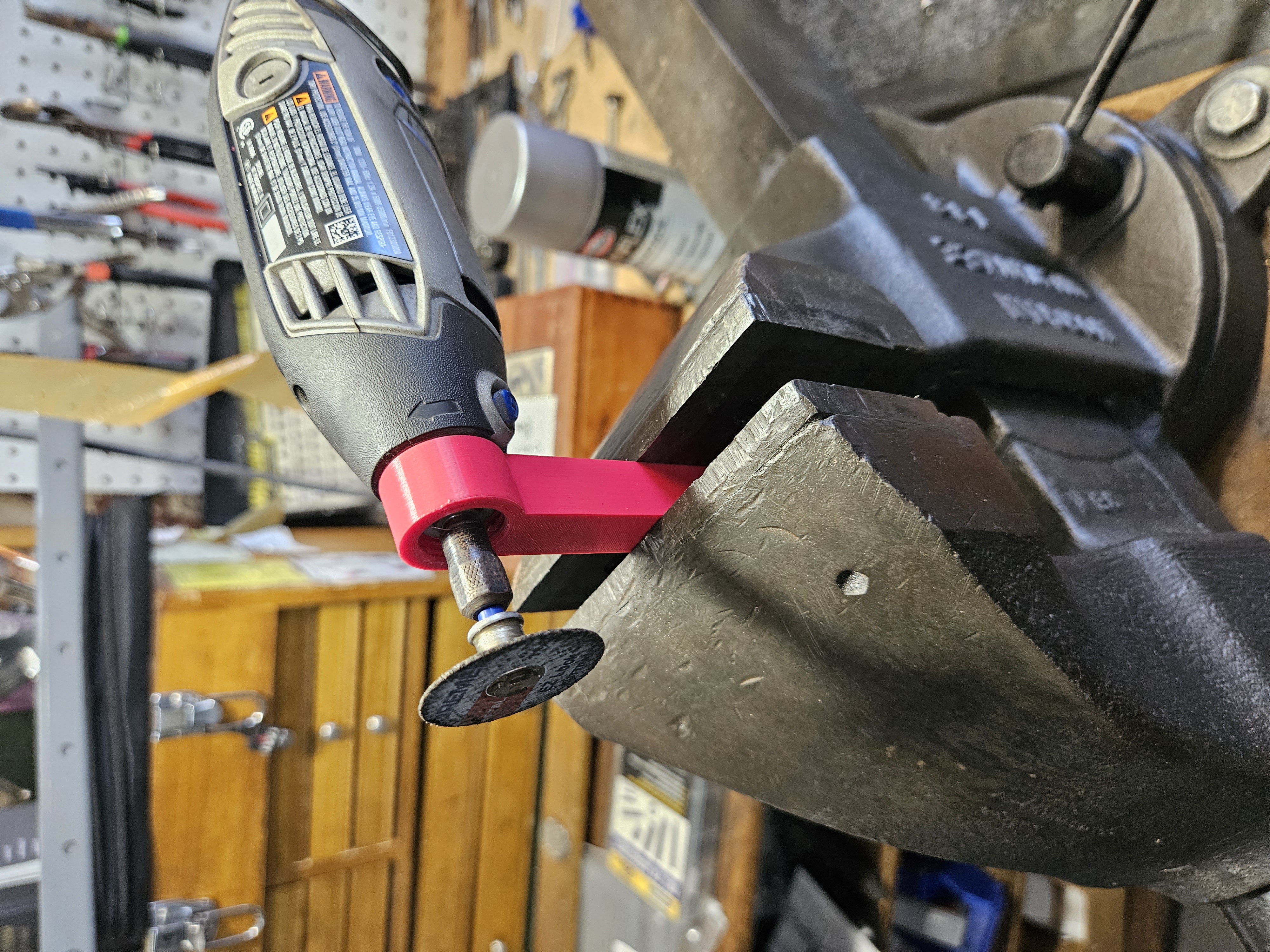Dremel on a Stick (Dremel mount / holder)