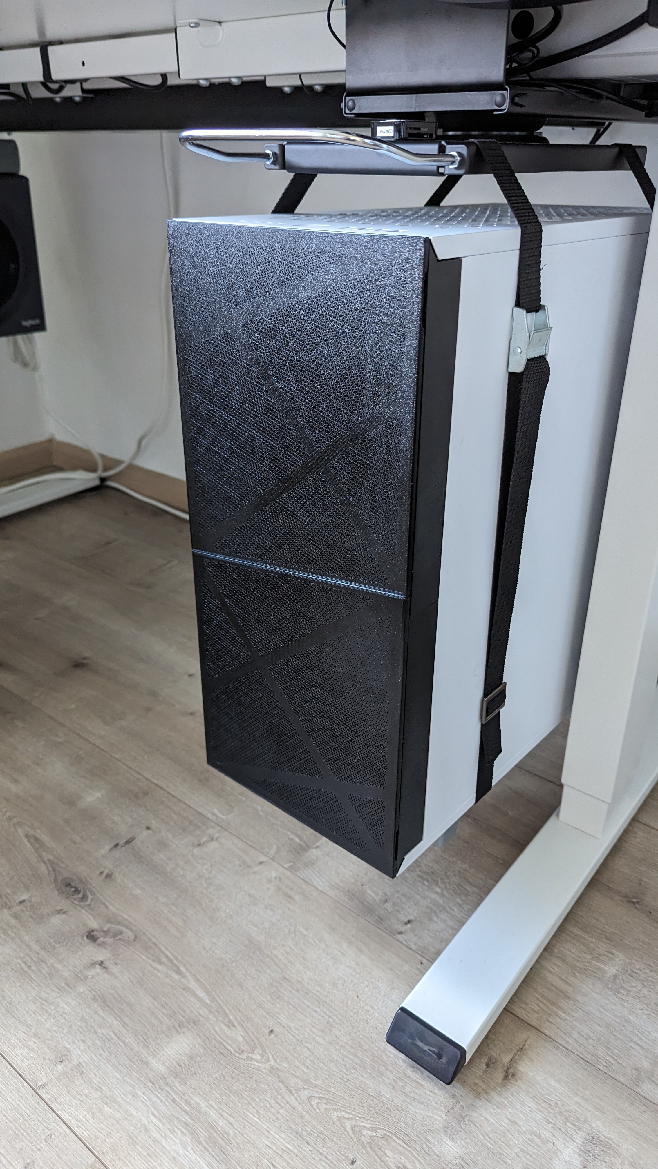 Mesh Front for Fractal Design R7 Compact