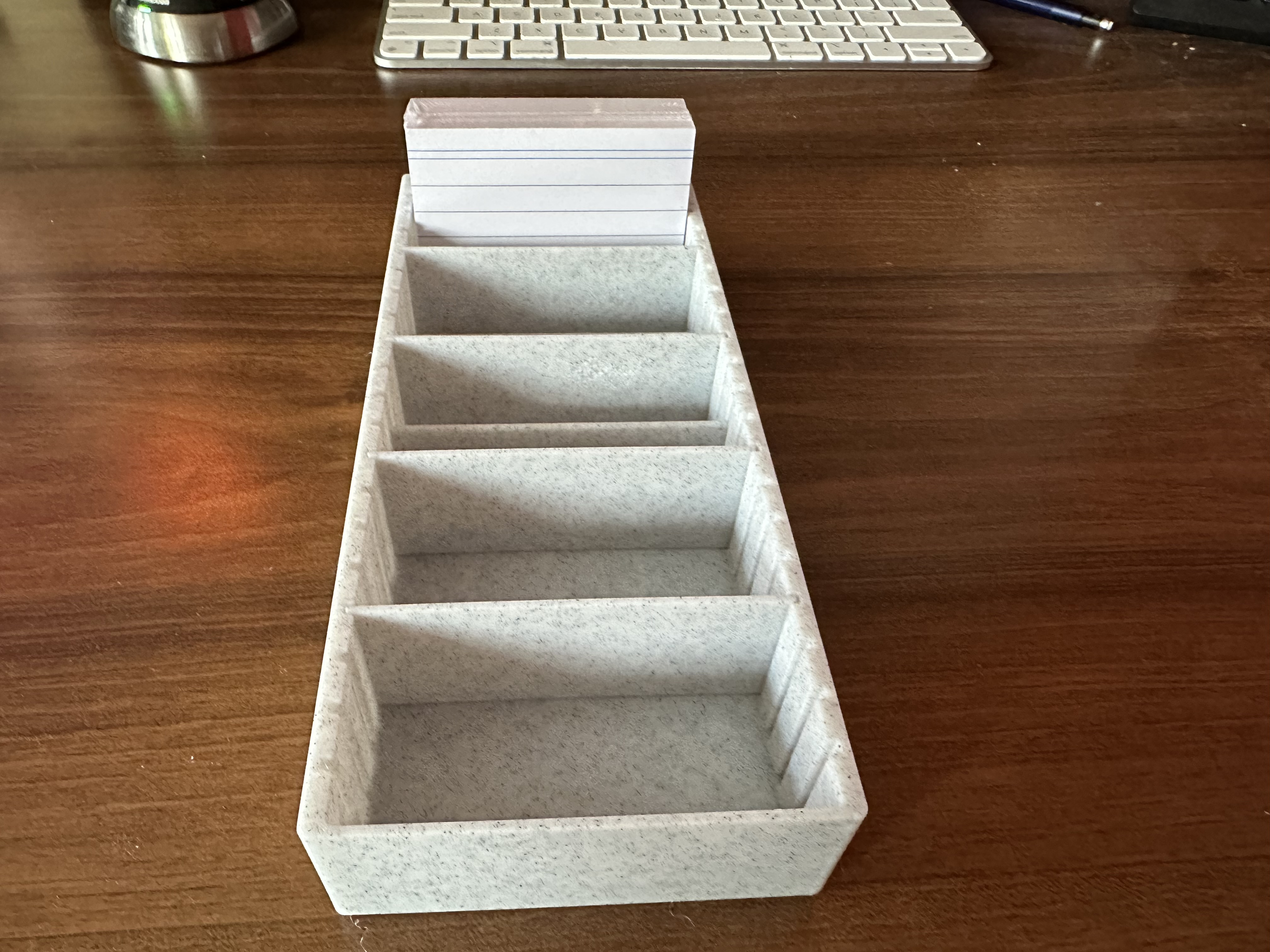 Index card box (DIN A8) with flexible separators