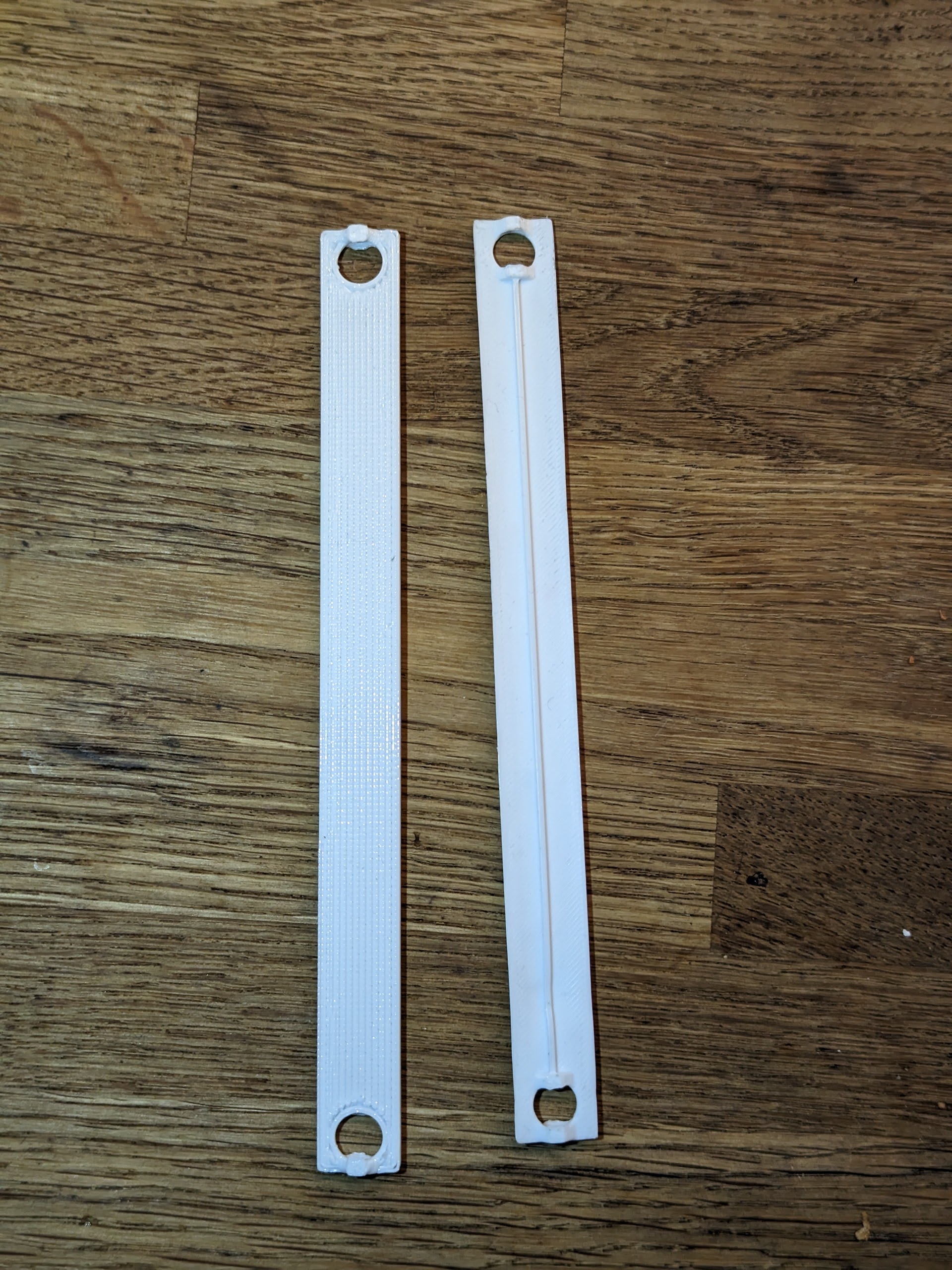 Dishwasher distance spacer between rail and top rack by Godvik3D