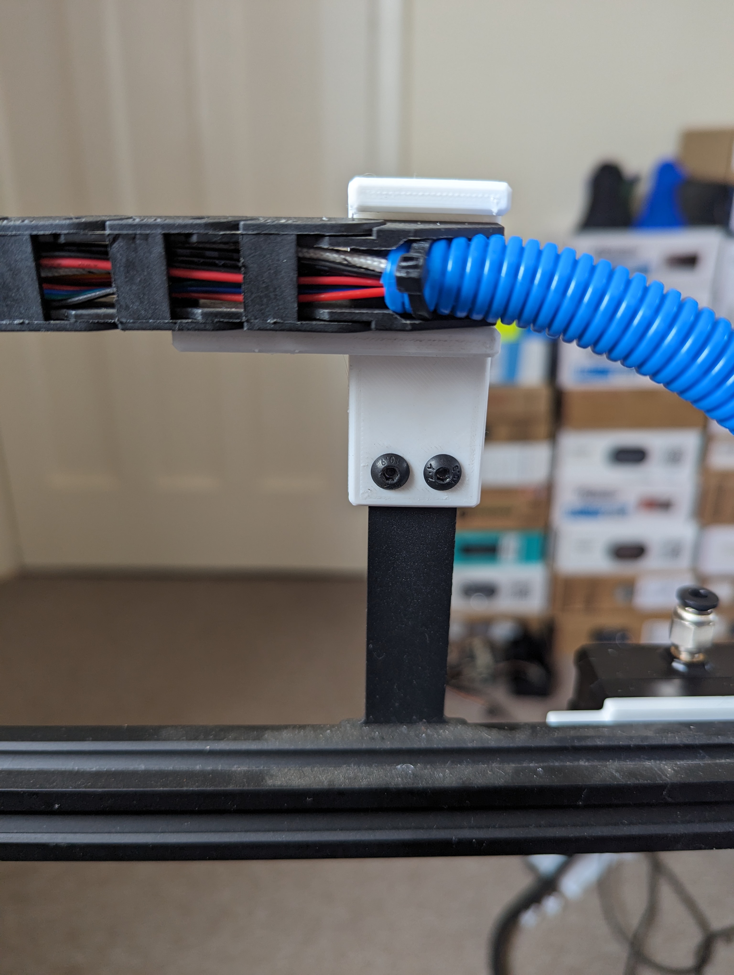 Tronxy X5SA Pro drag chain riser by Si_22 | Download free STL model ...