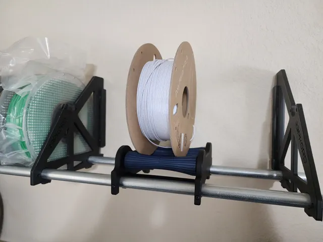 Self-Centering Filament Spool Holder for RepRack