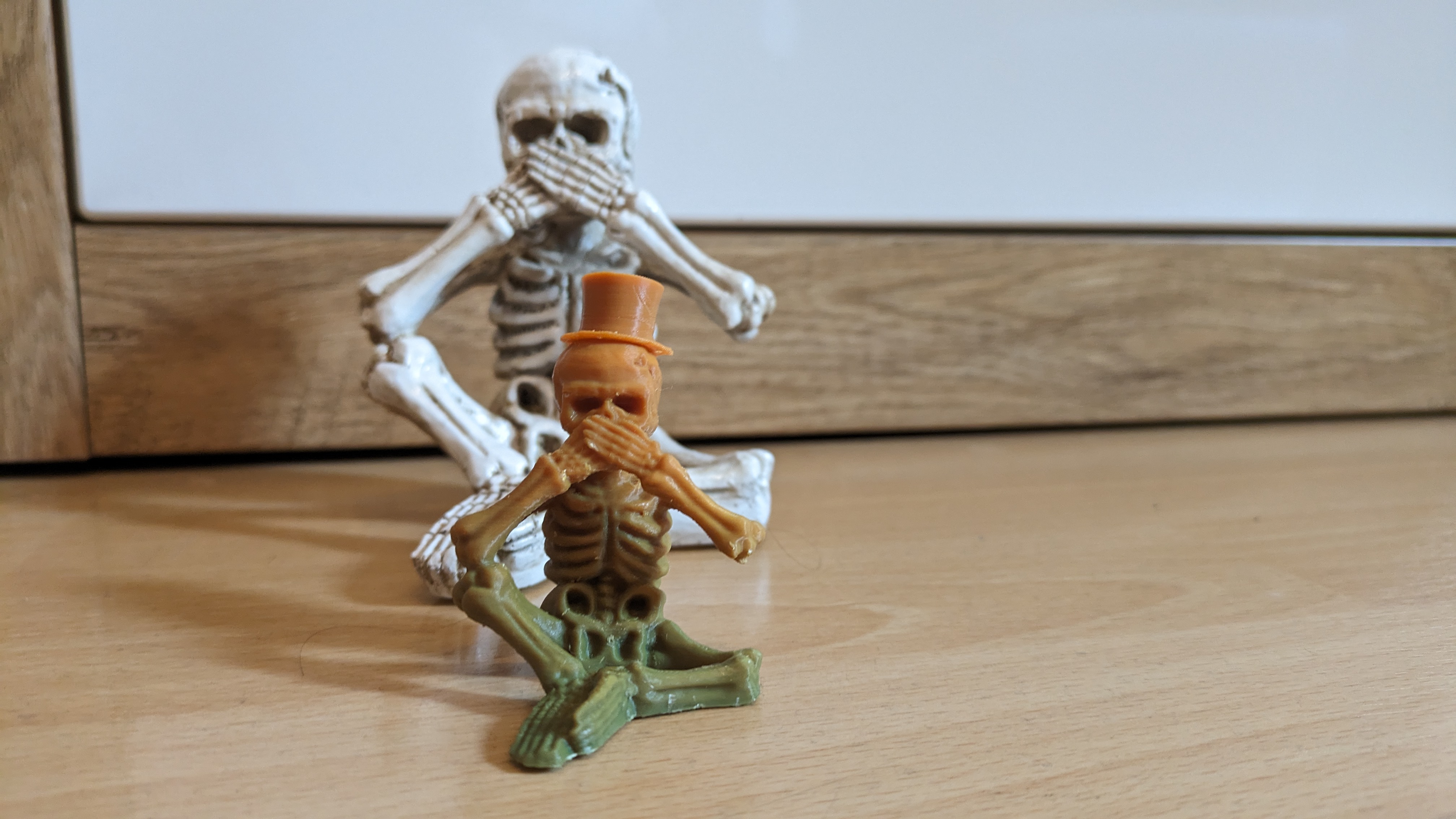 Skeleton with Tophat