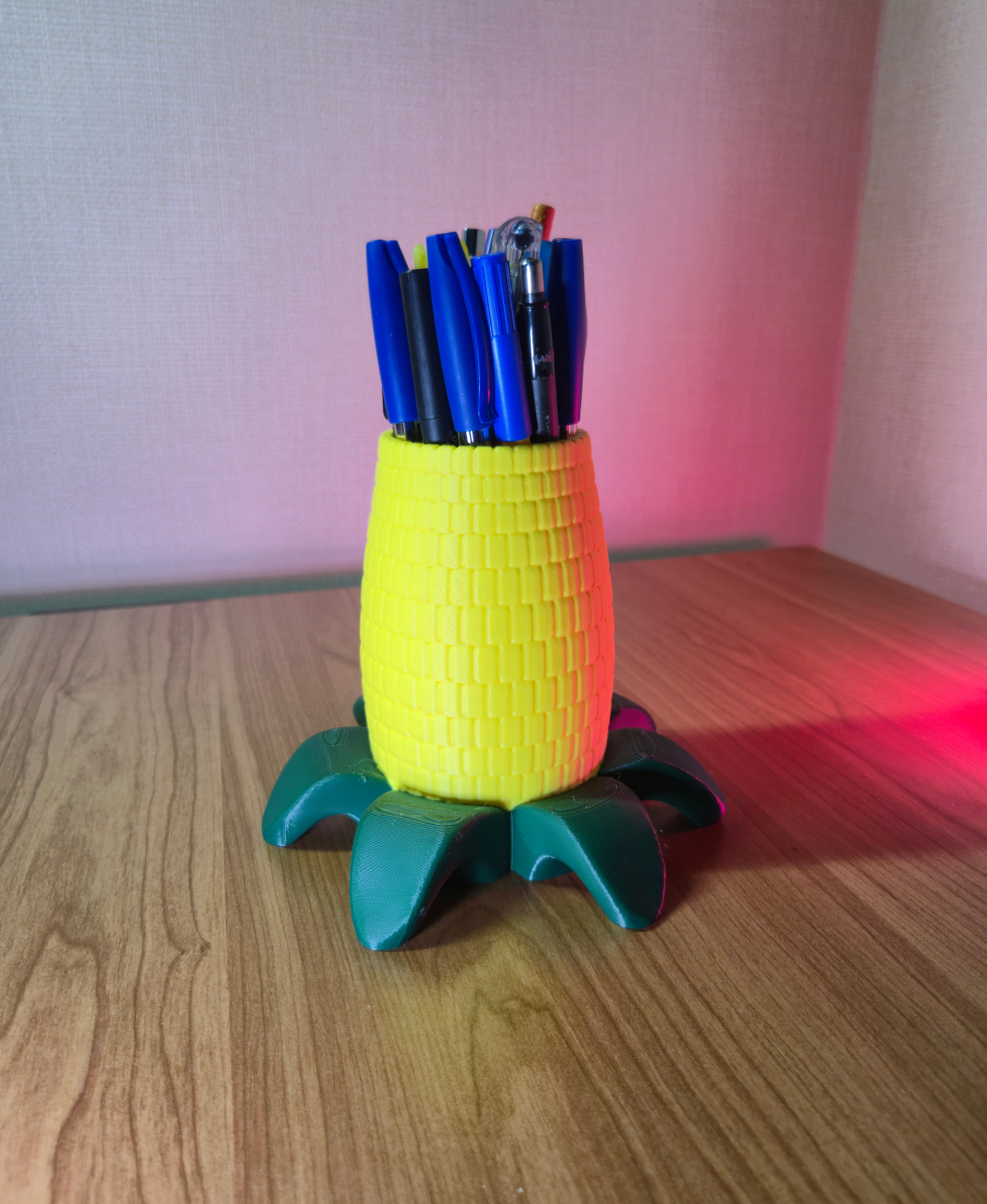 Corn Desk Organizer