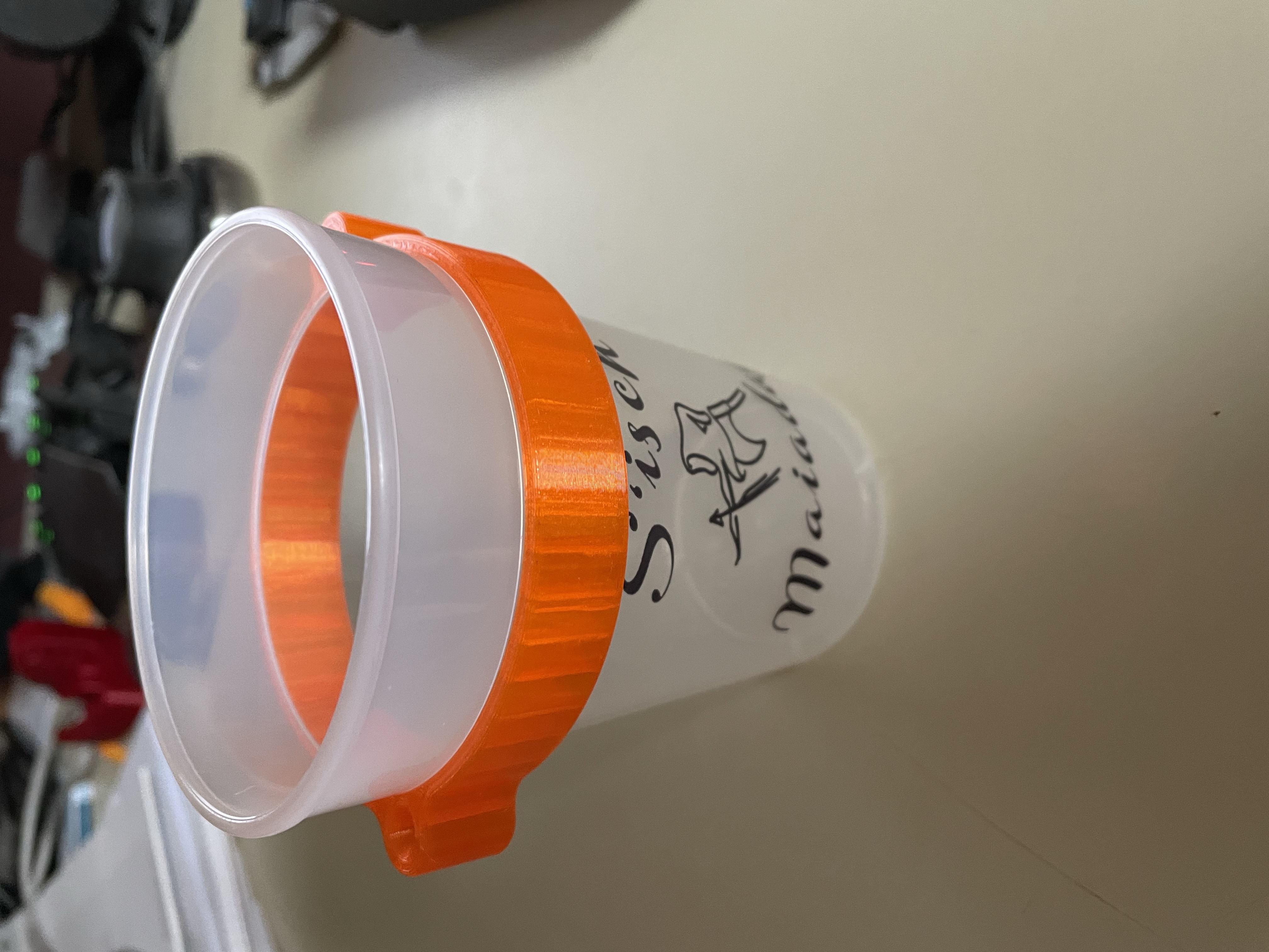 Cup holder, Festival, with eyelets for a strap