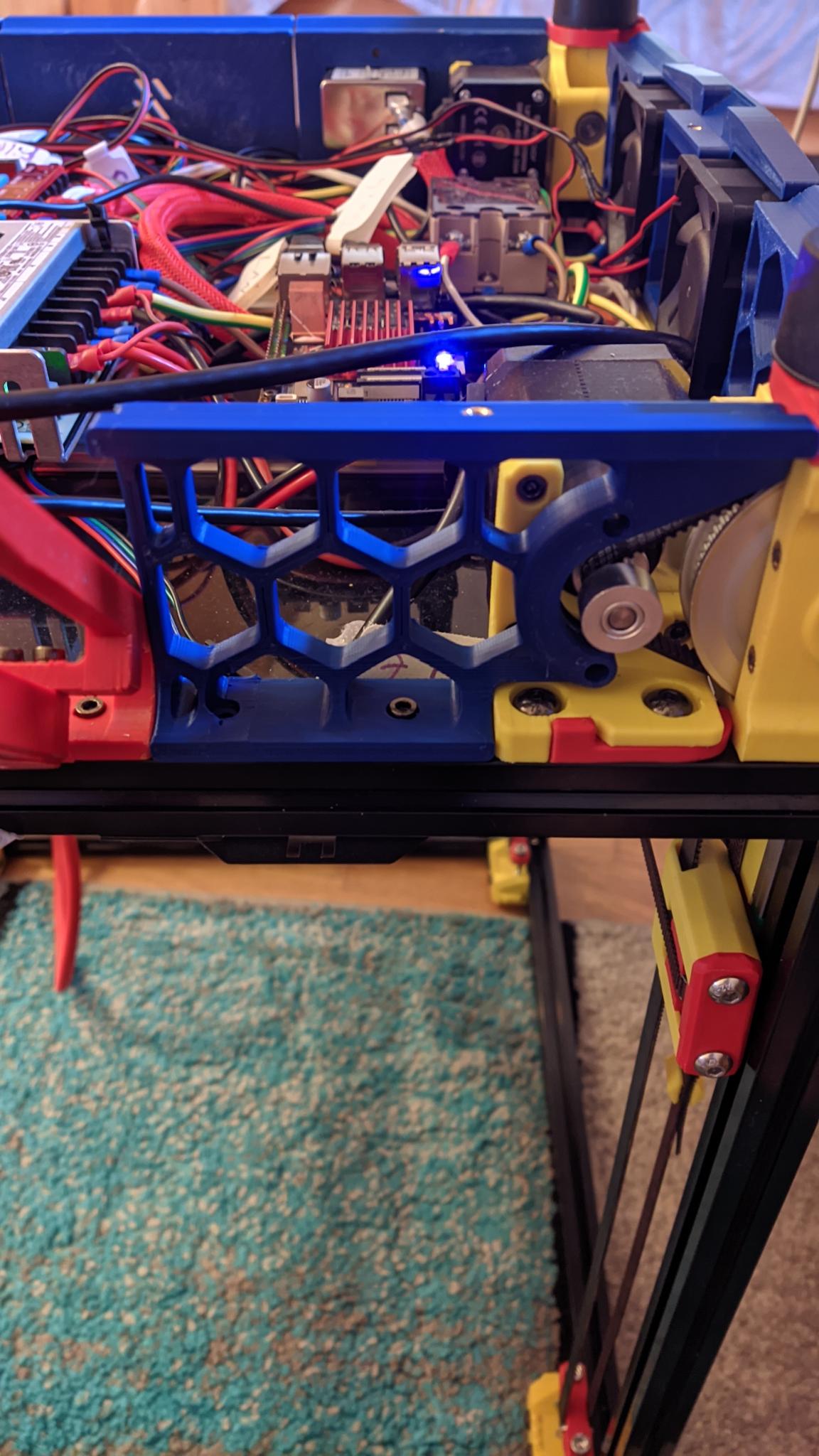Siboor Voron 2.4 Front Display Skirts for the new Display Holder