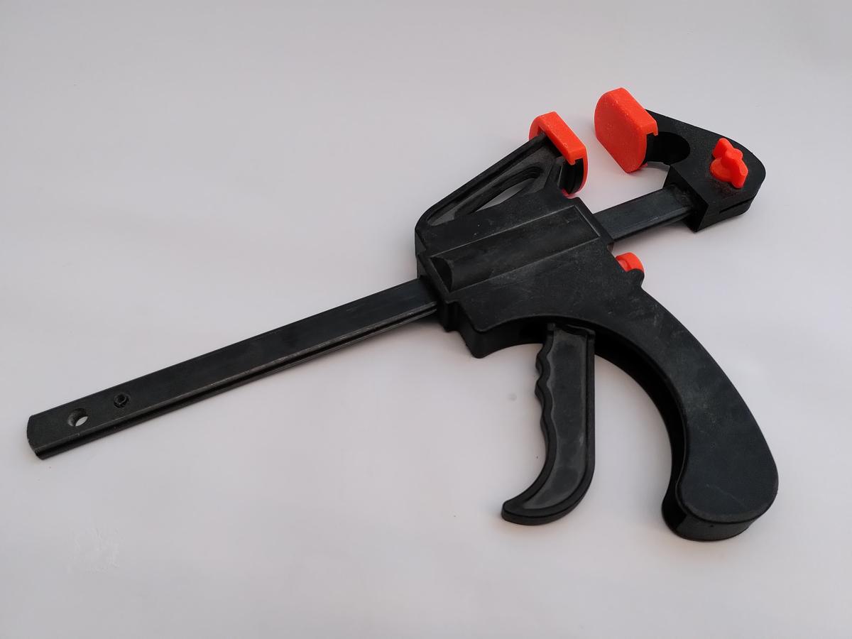 Quick release clamp head