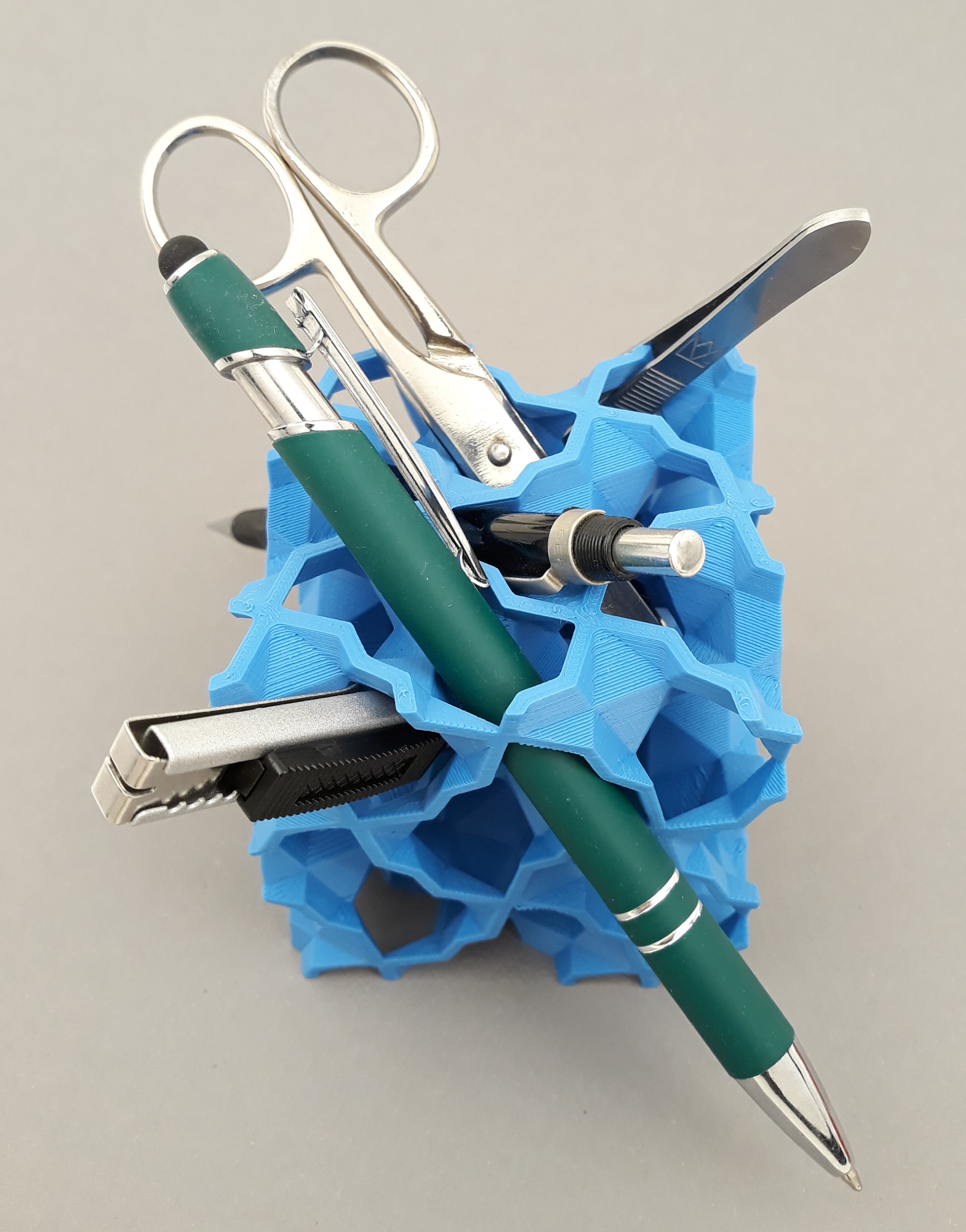 GYROID lowpoly — miniatura 3