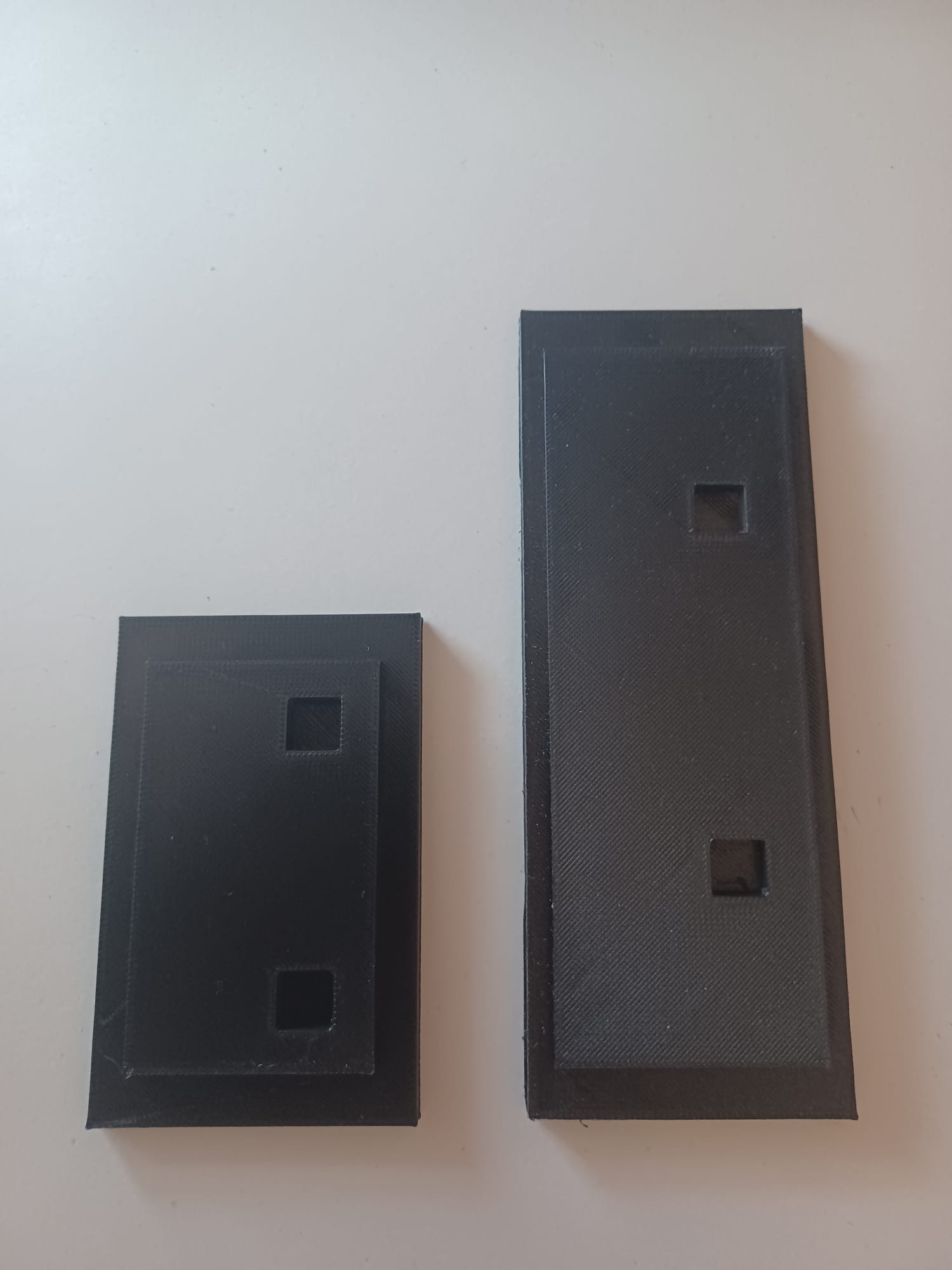Holder for small plates ( circuit boards ) different sizes — thumbnail 2