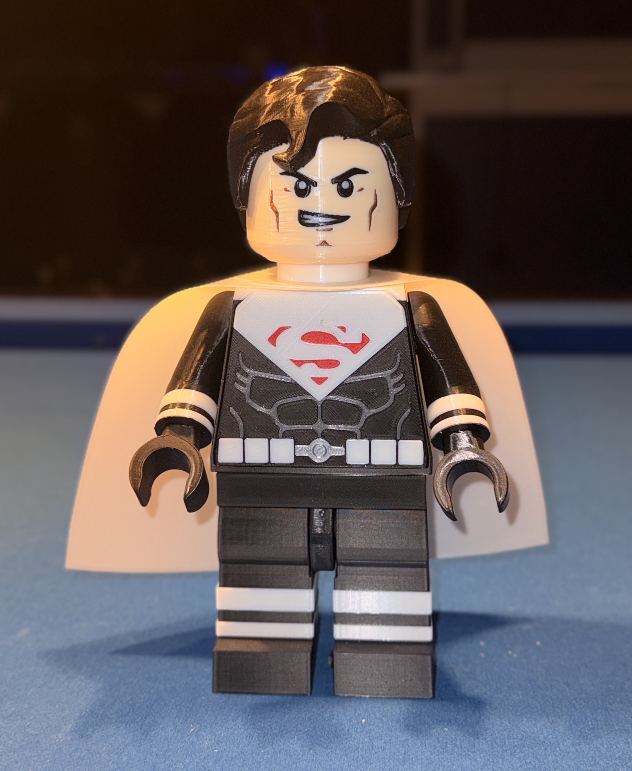 Justice Lord Superman MegaFigure (5:1 Scale)