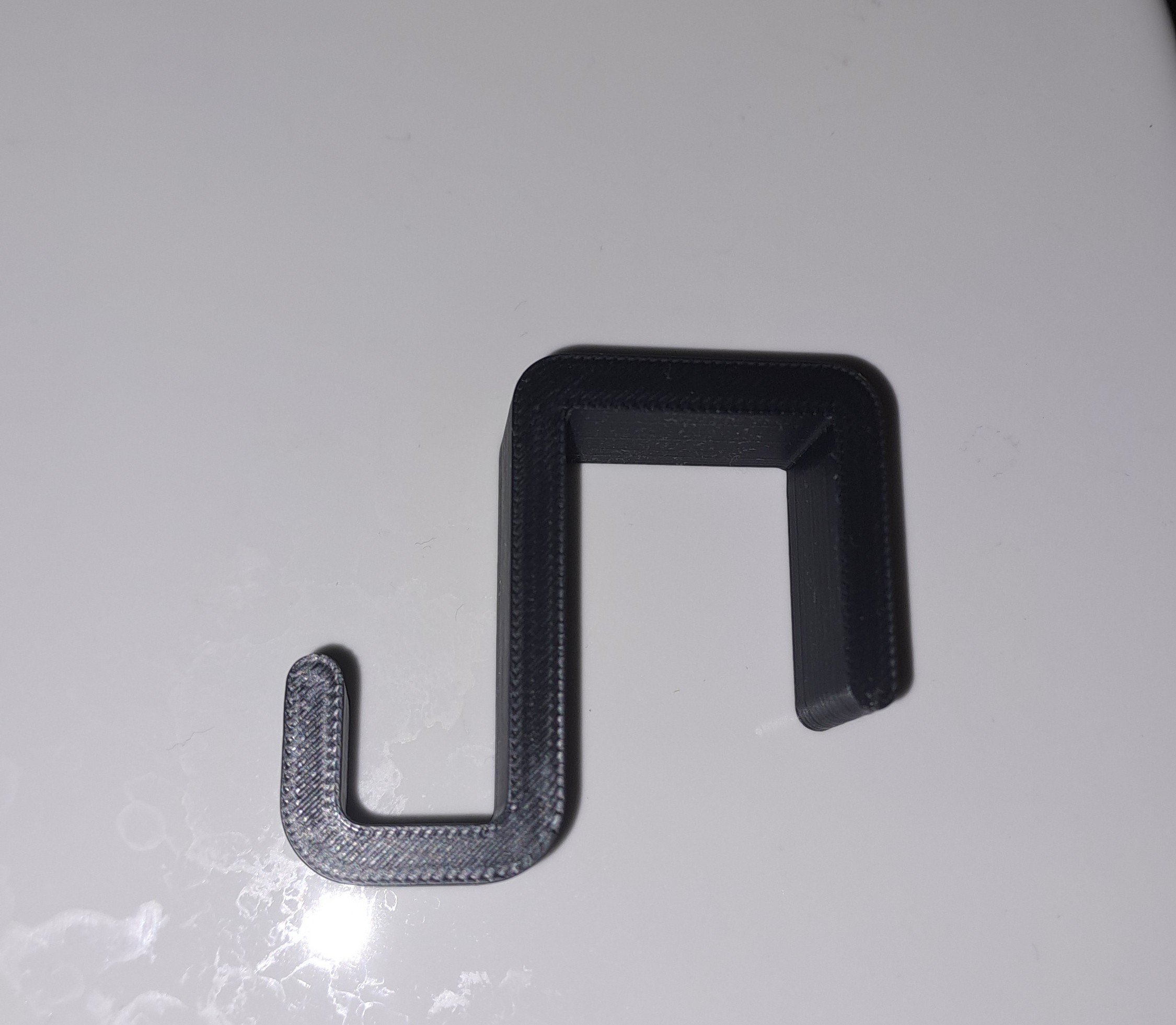 Miniatura 2 do modelo 3D Simple Shelf Hook