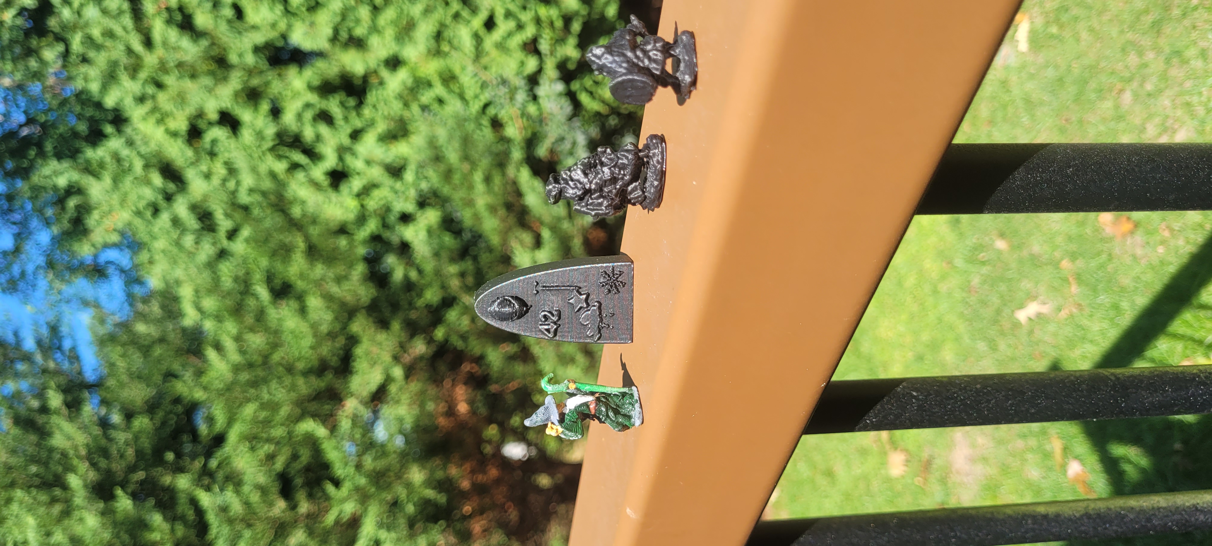 Miniatura 2 do modelo 3D Wizard's Help desk column