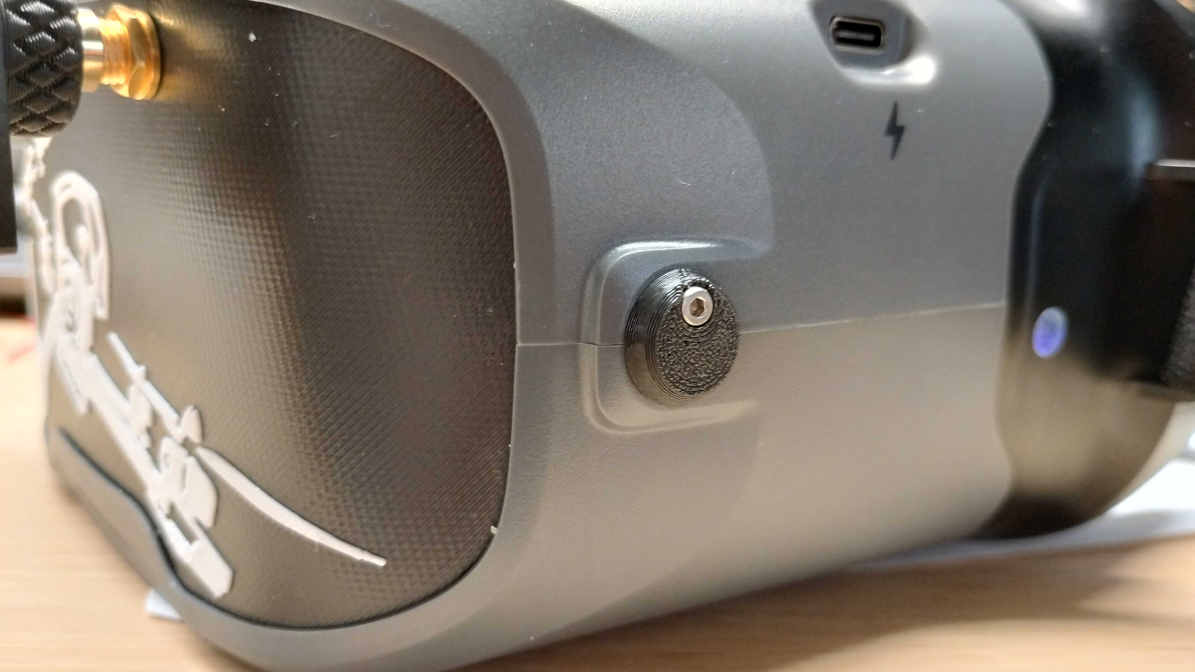 BetaFPV VR04 antenna hole cap