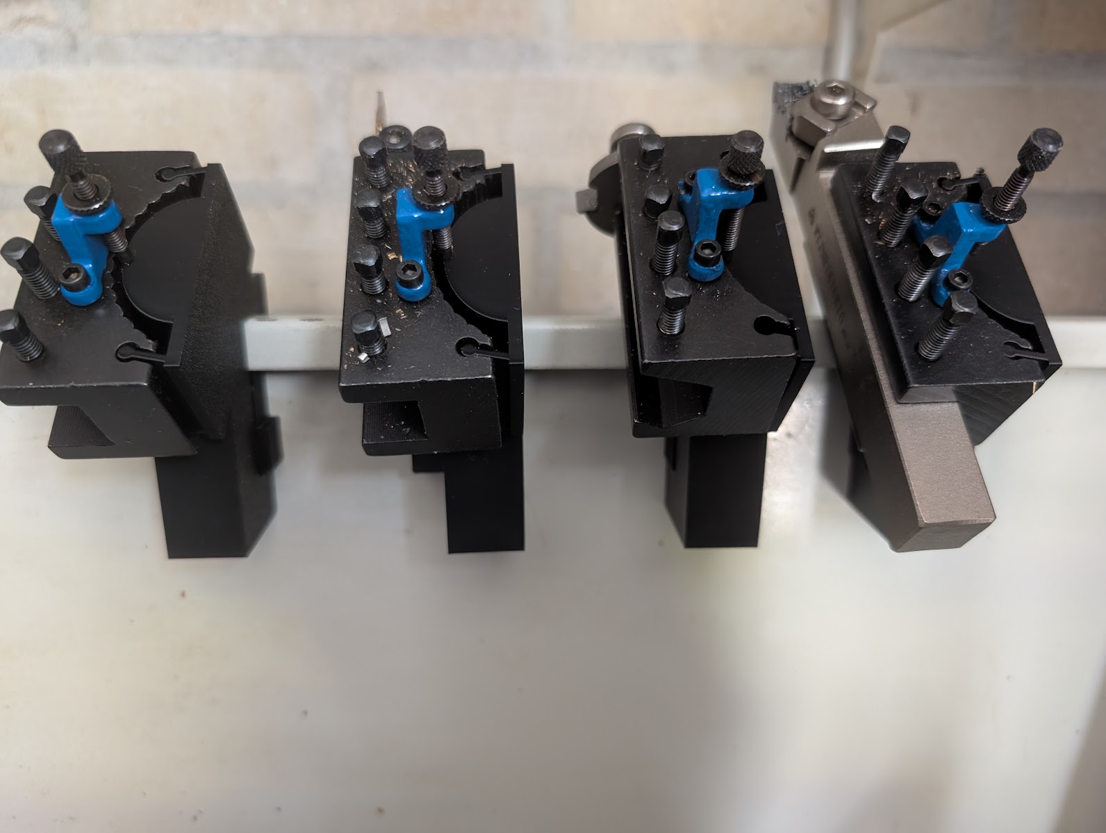 Backplate mount for Multifix Aa Max quick change tool post