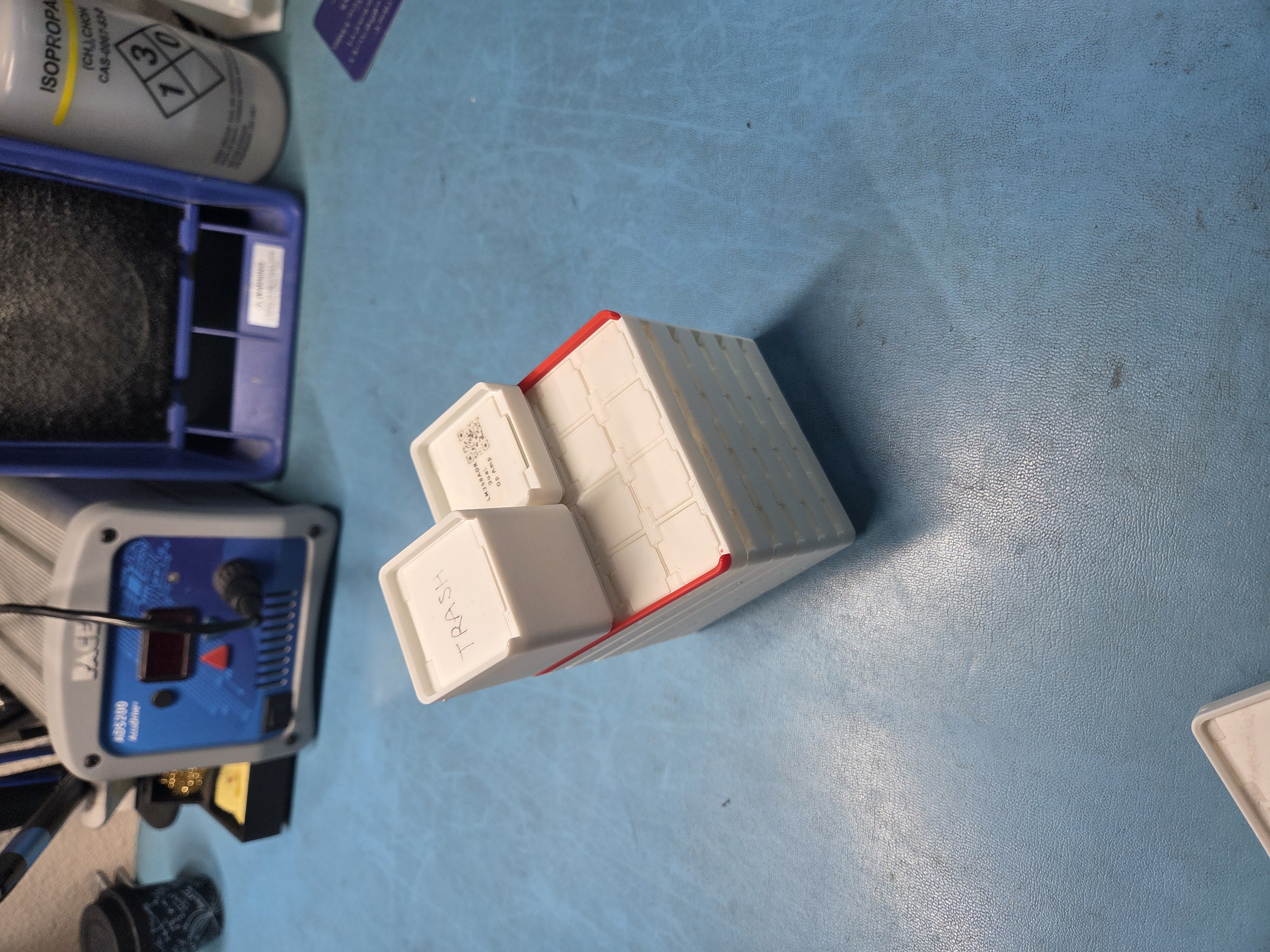 Miniatura 3 do modelo 3D Parametric gridfinity storage sub-bins with snapping lids