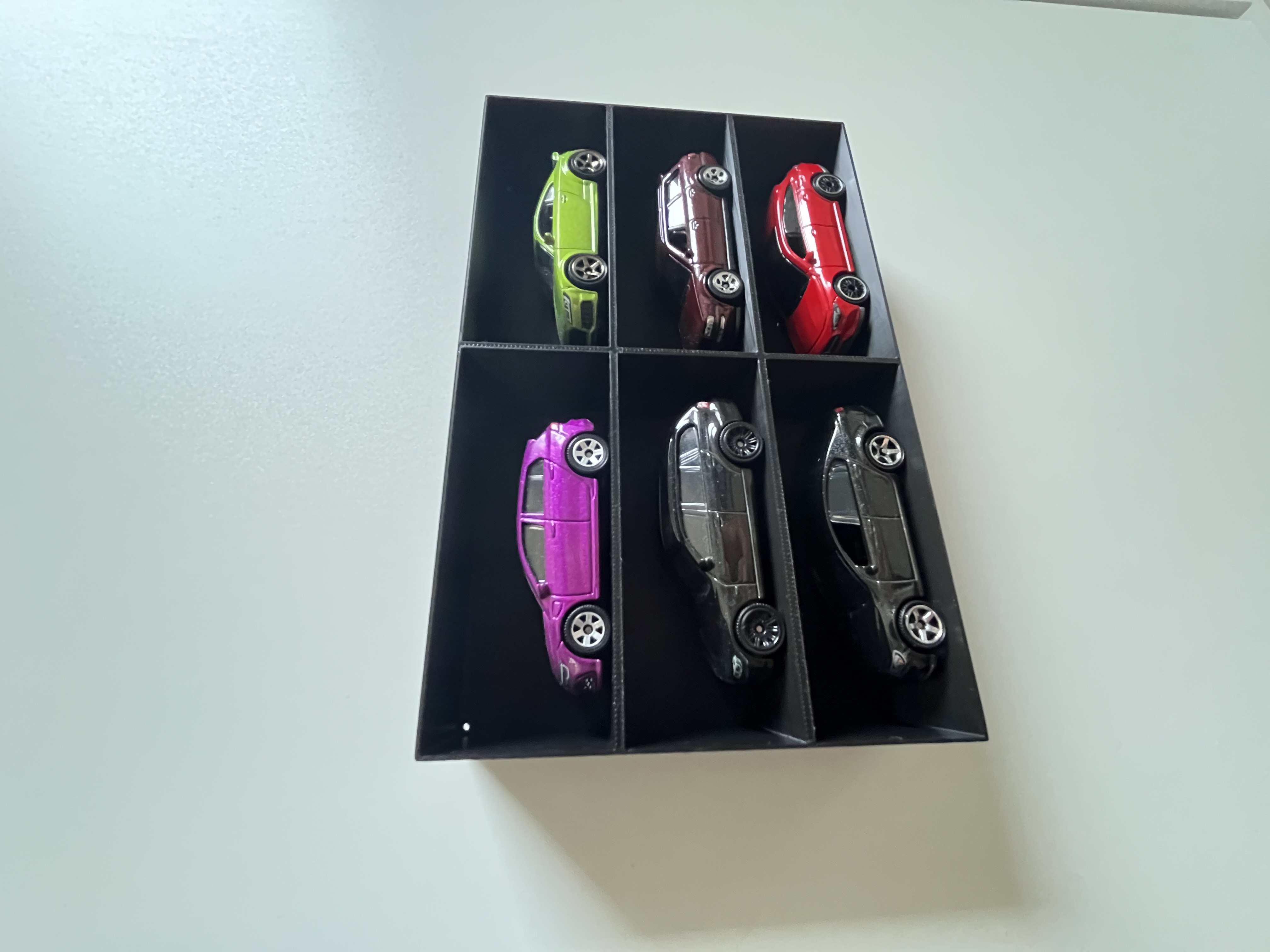 Hot Wheels, Matchbox... (1/64 Scale) Basic Display Shelf/Stand — miniatura 4