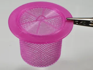 Bucket desiccant holder
