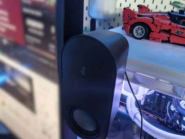 logitech Z407 mount to samsung monitor