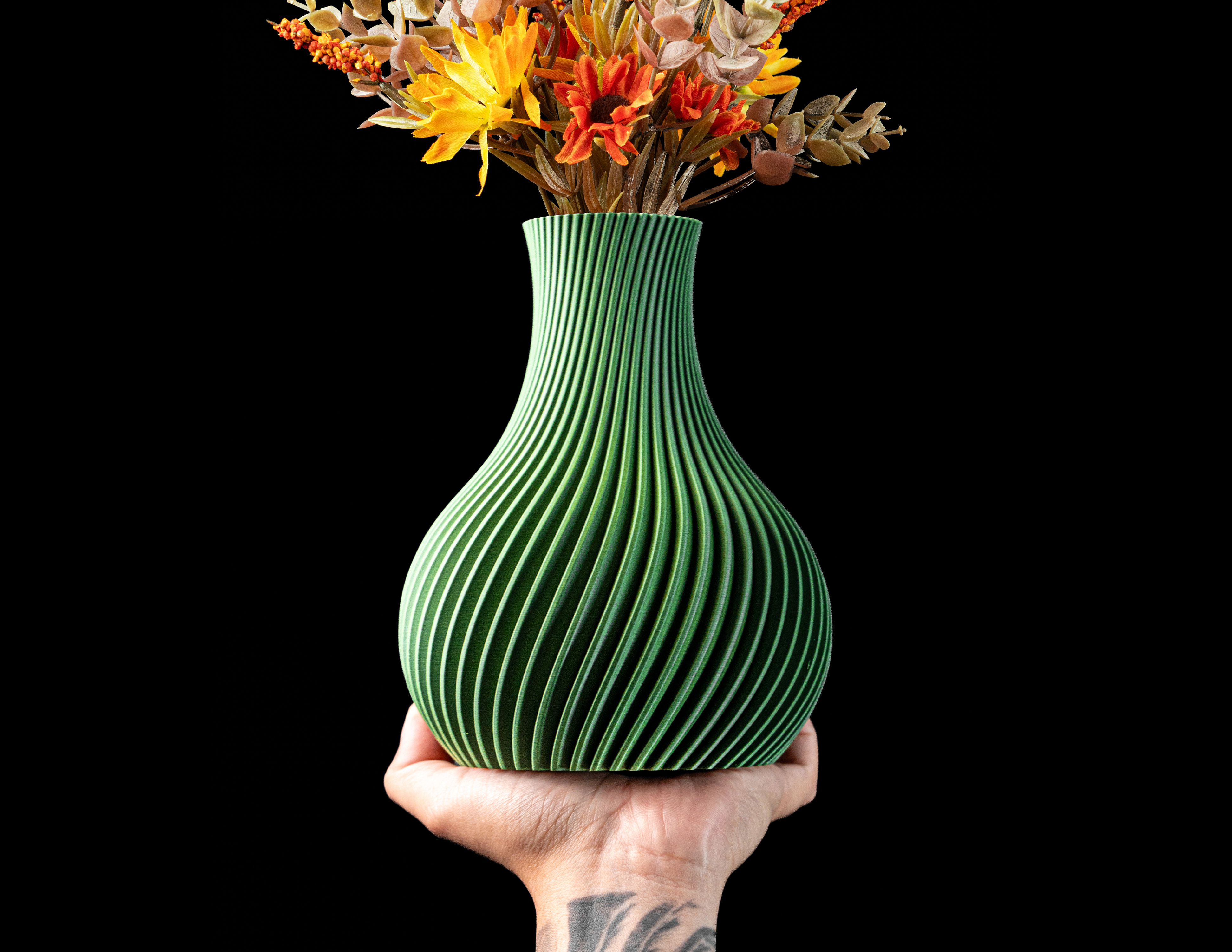 Flower Vase 001 by MODERN MACHINE