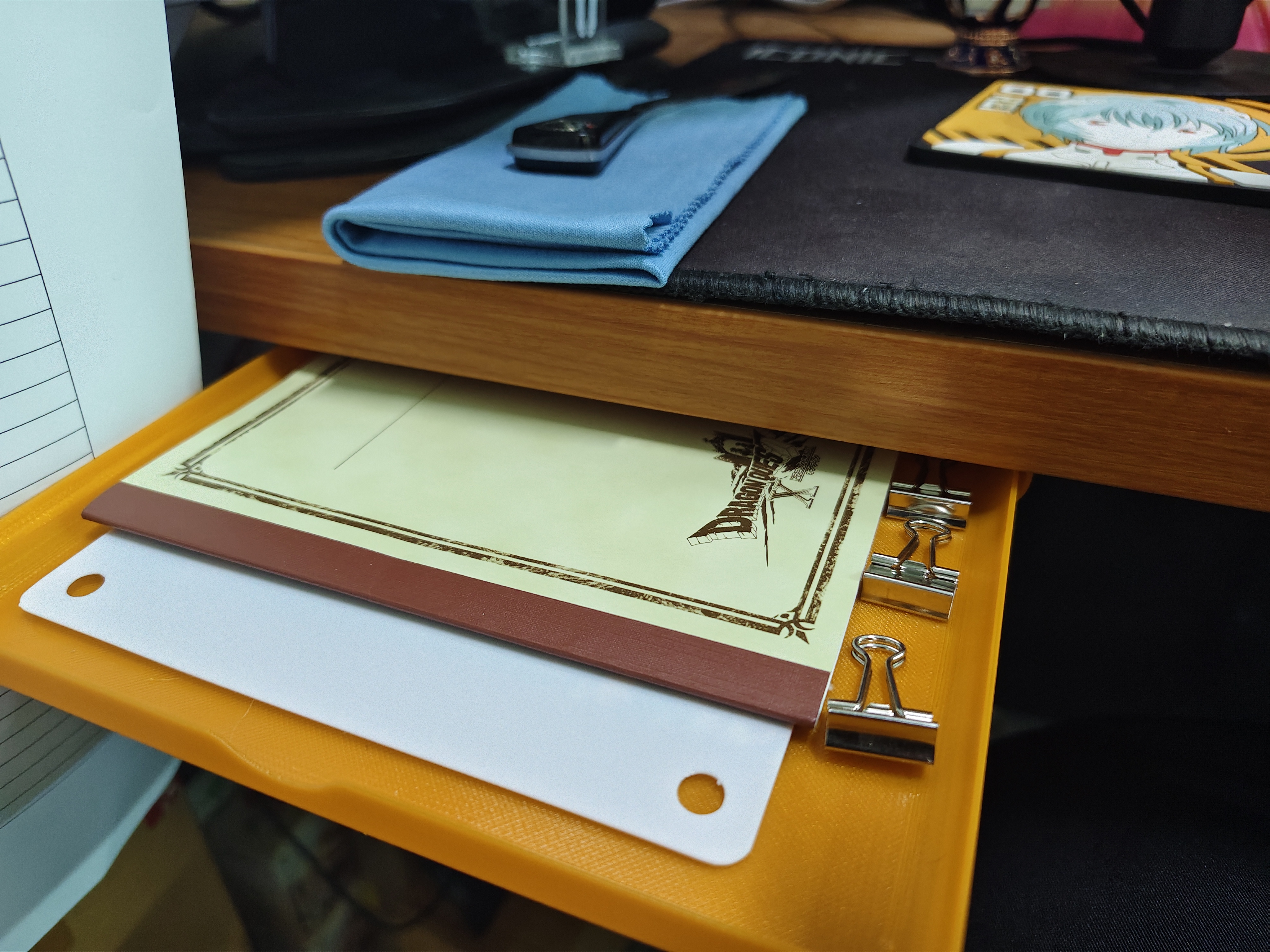 Thin Under Desk Drawer (taped)