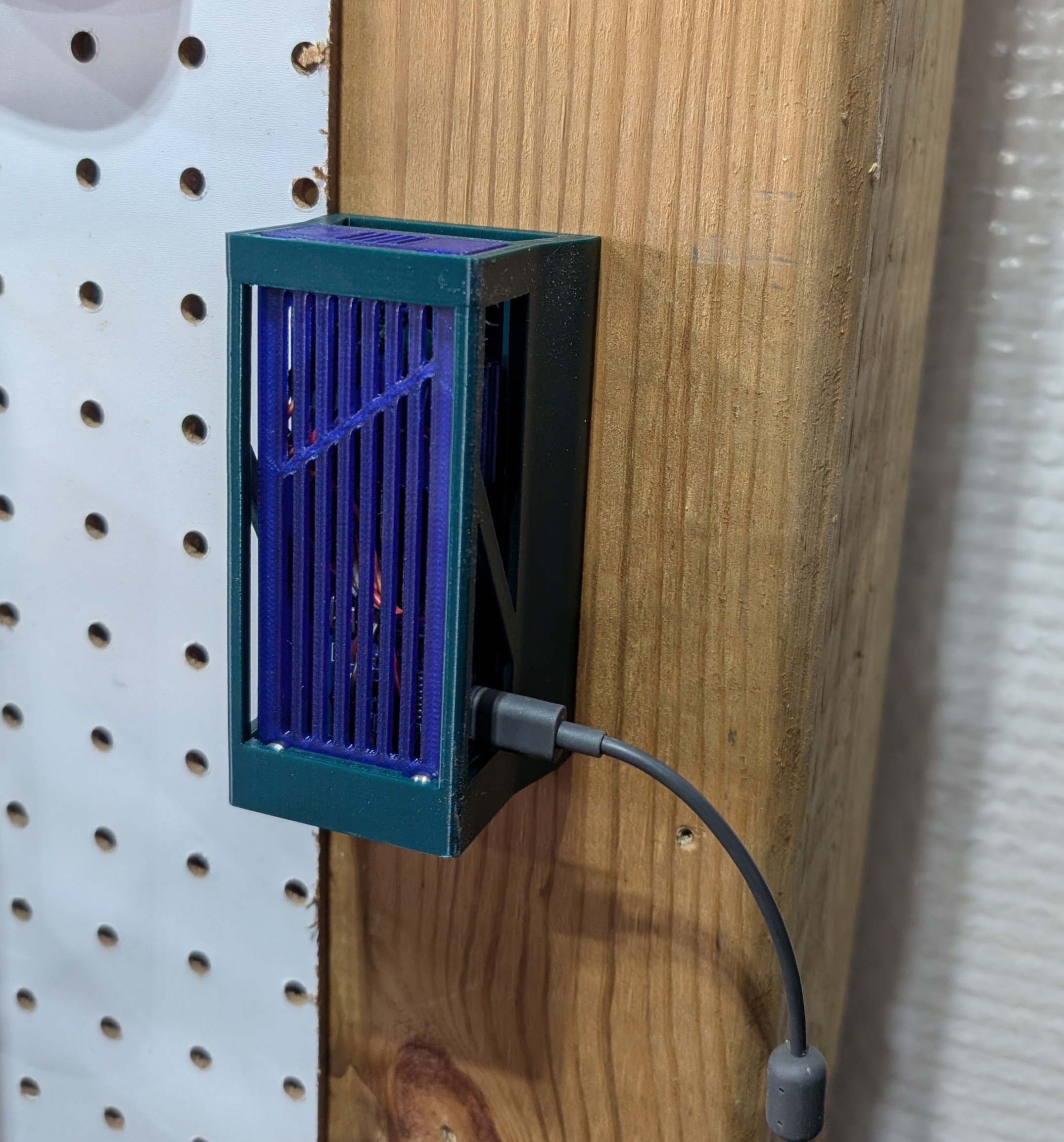 Temperature and Humidity Monitor to NodeRed Home Assistant via MQTT