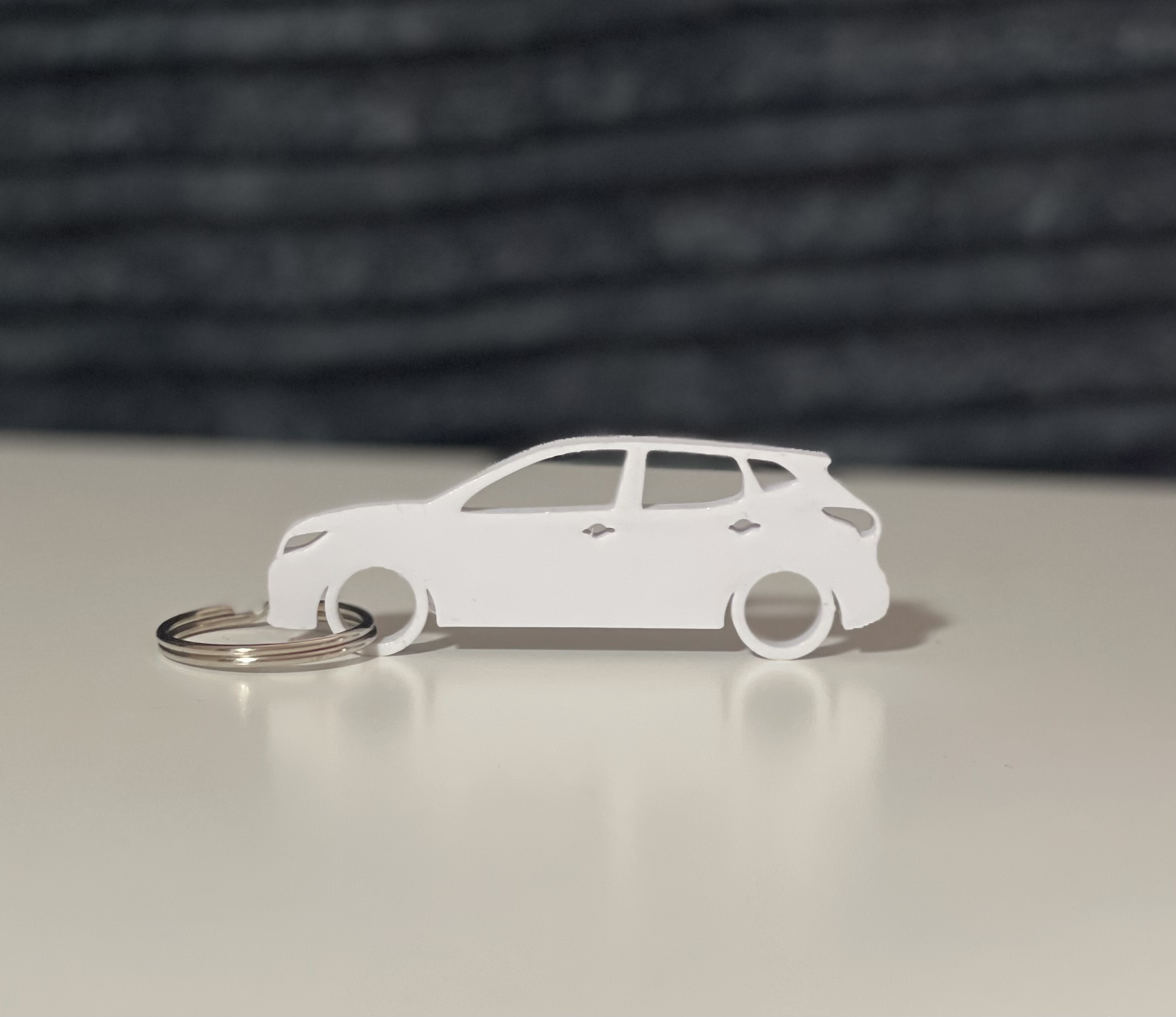 Nissan Qashqai J11 silhouette / keychain