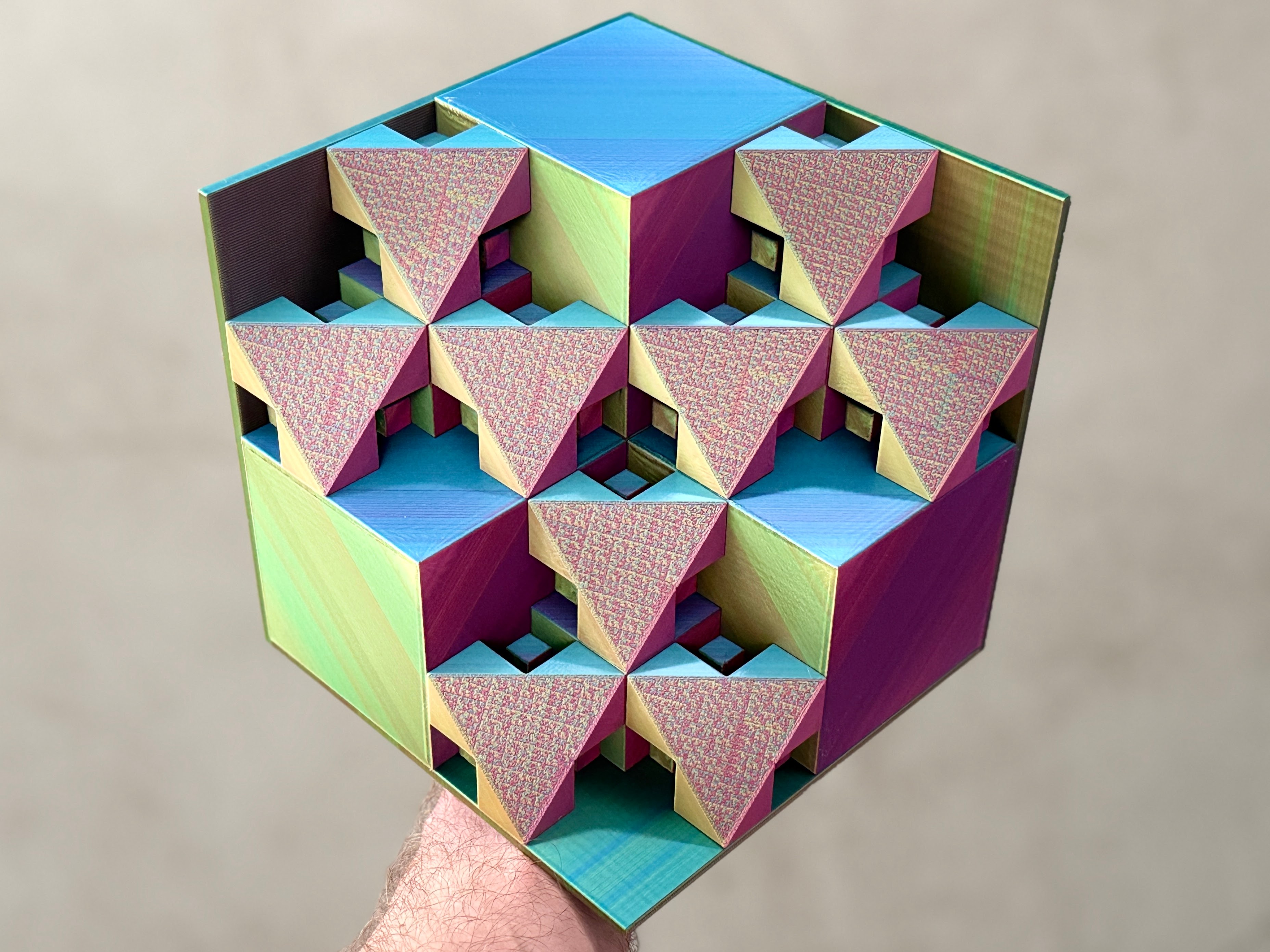 The Cubic Cluster: New Block for Endless Design Blocks — miniatura 9