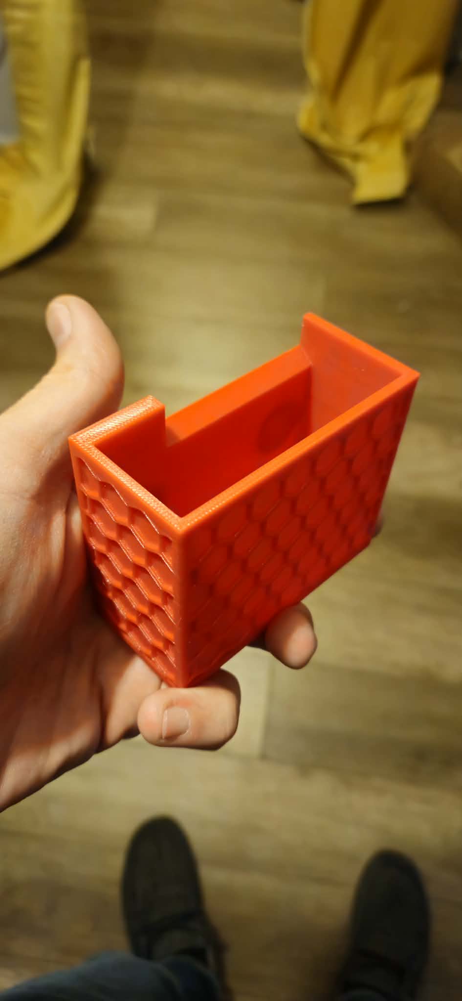 Magnetic P2S Poop Bucket (small)